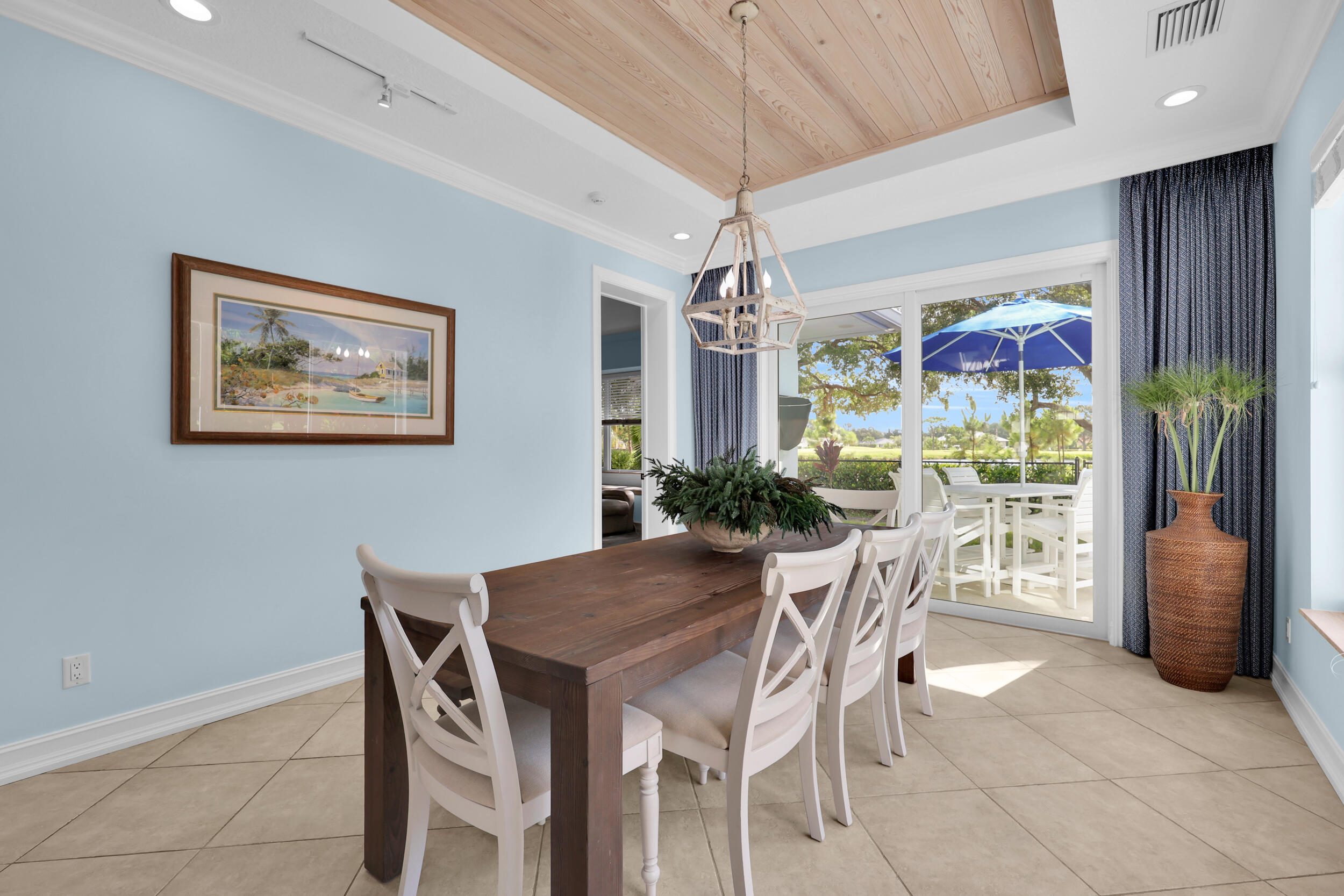 Tequesta Country Club - Residential