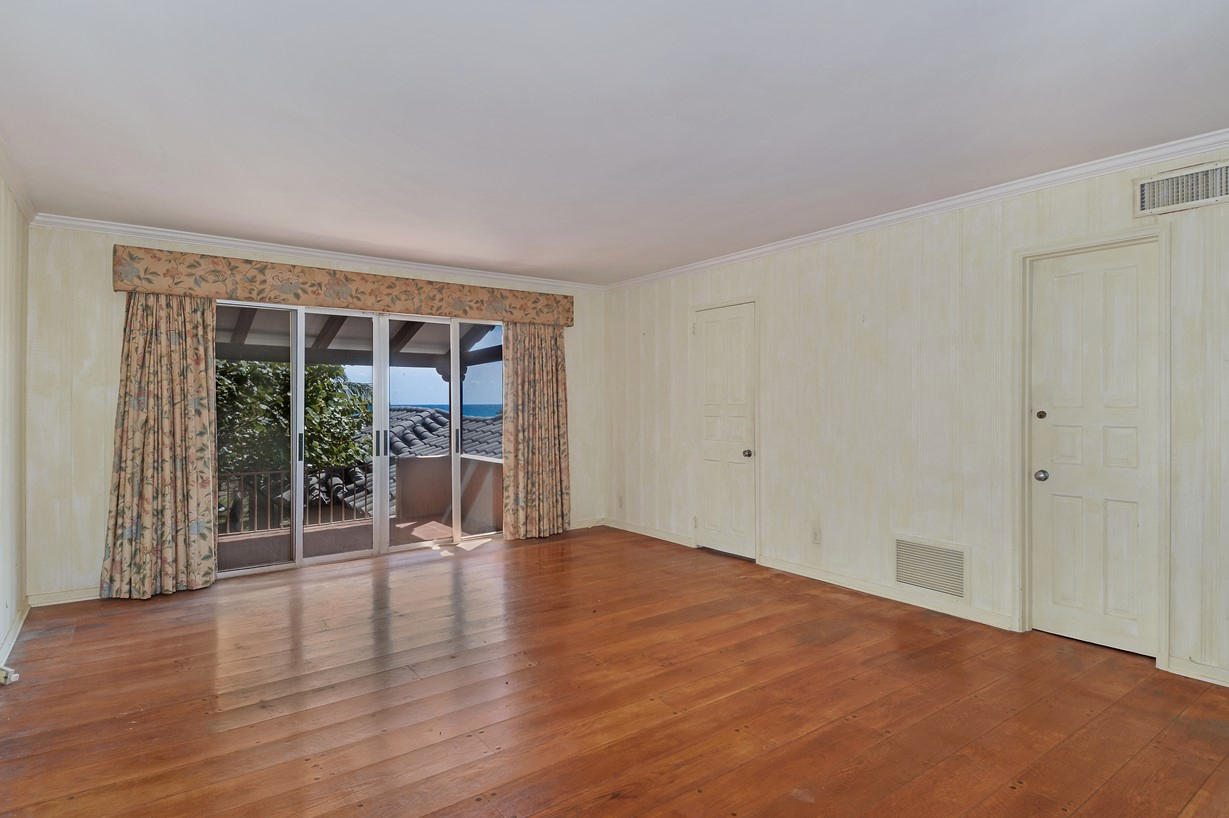 Gout Lot - Residential