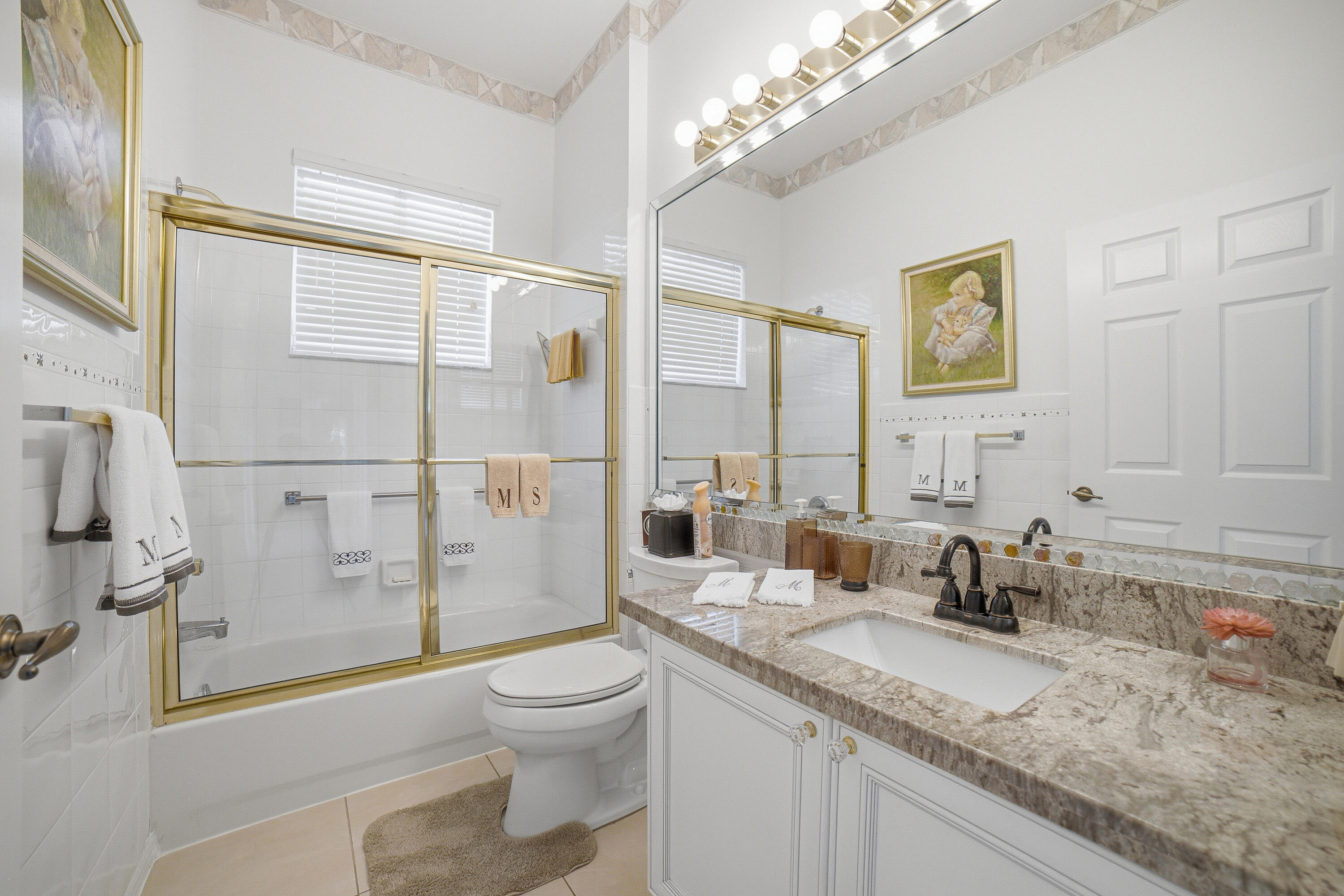 LOMBARDY REPLAT - Residential