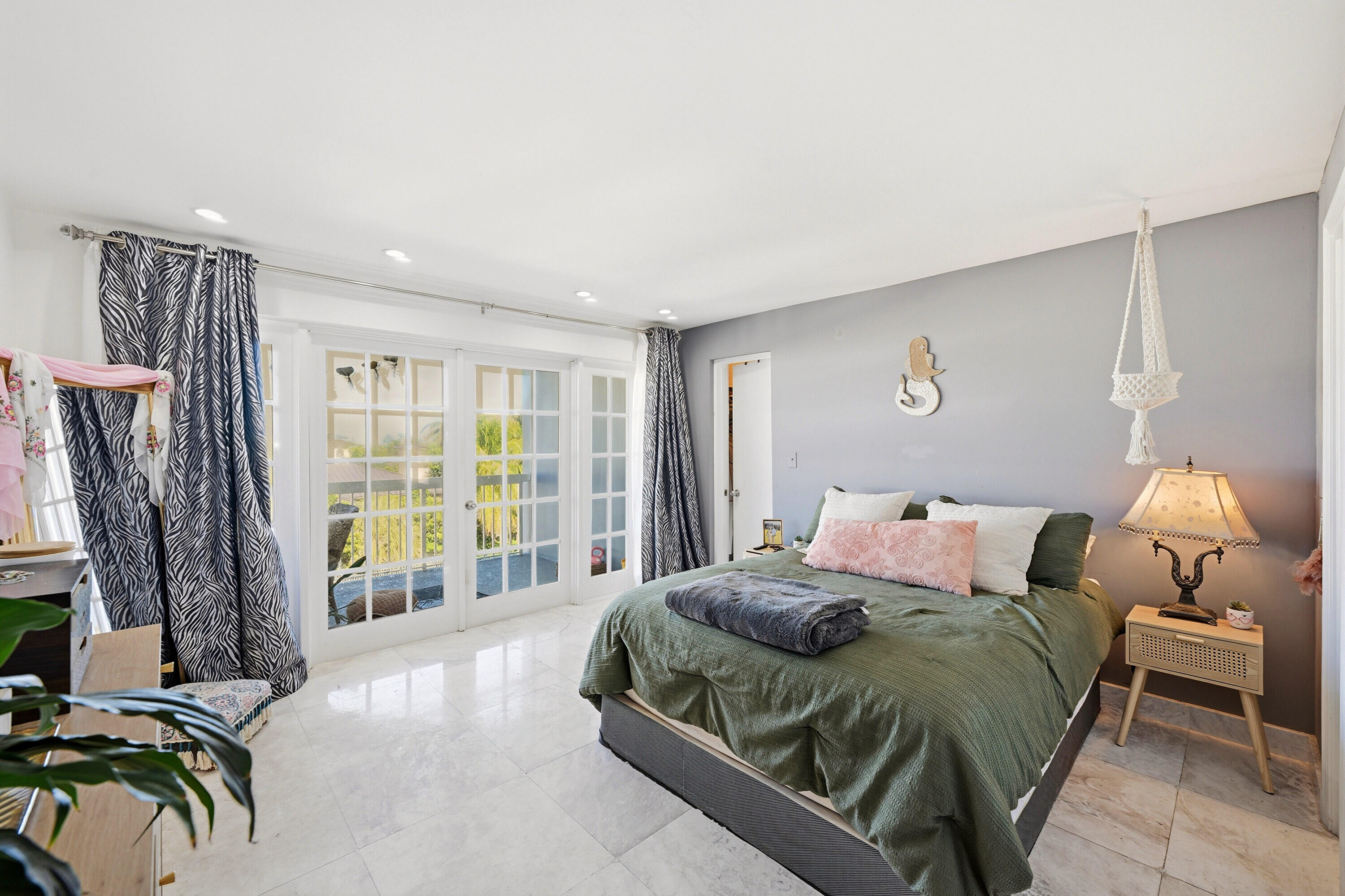 VILLAGE AT HARBOR BEACH CONDO - Residential