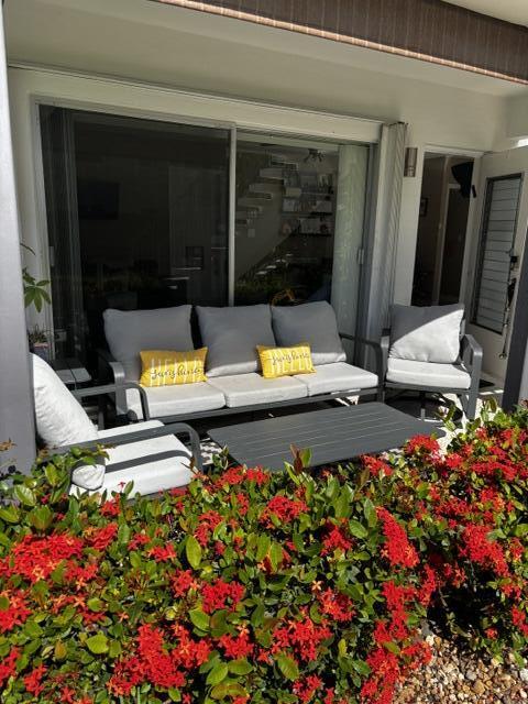 TAREYTON CONDO - Residential