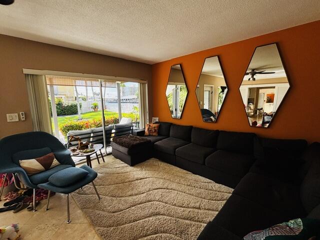 TAREYTON CONDO - Residential