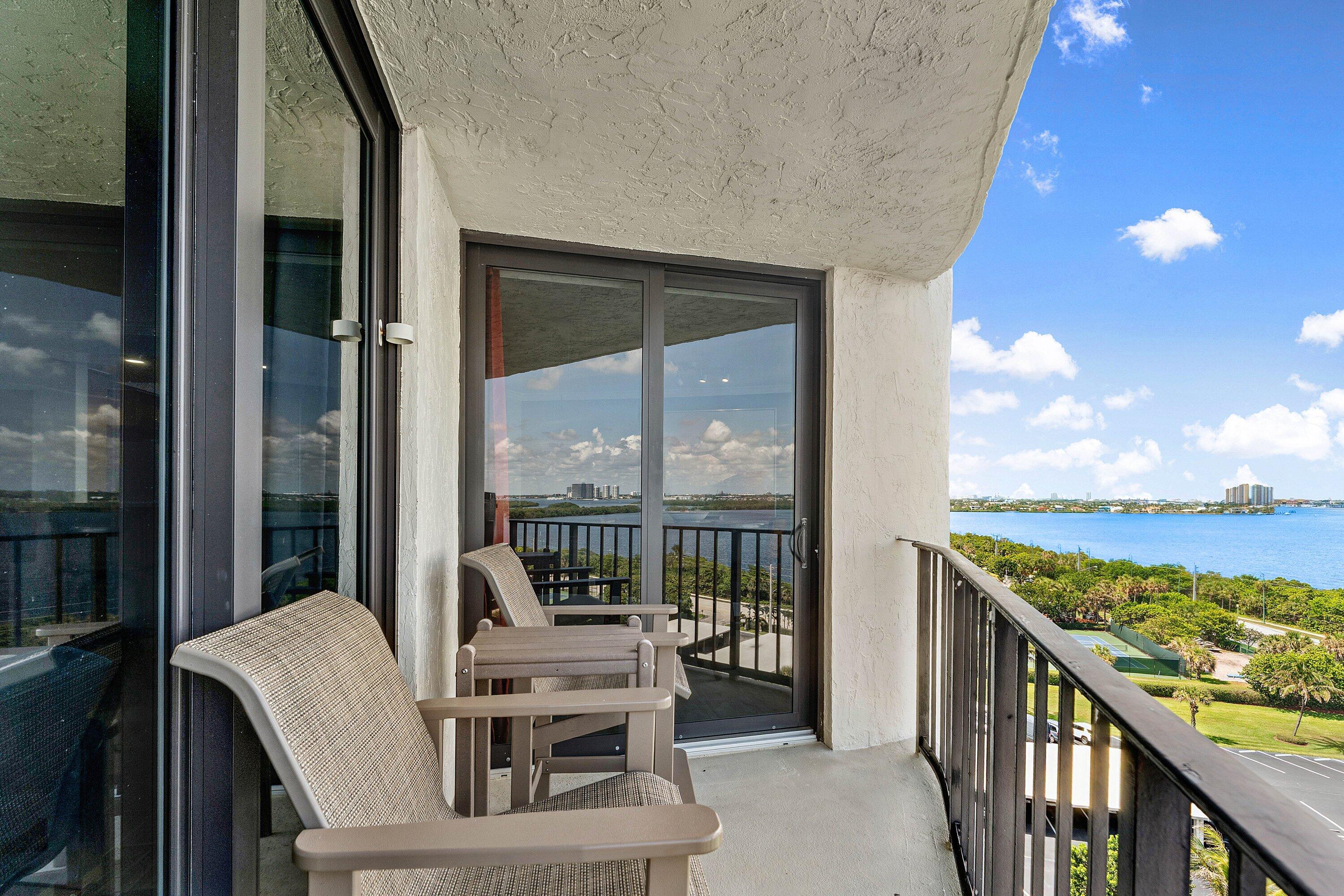 CONNEMARA CONDO - Residential