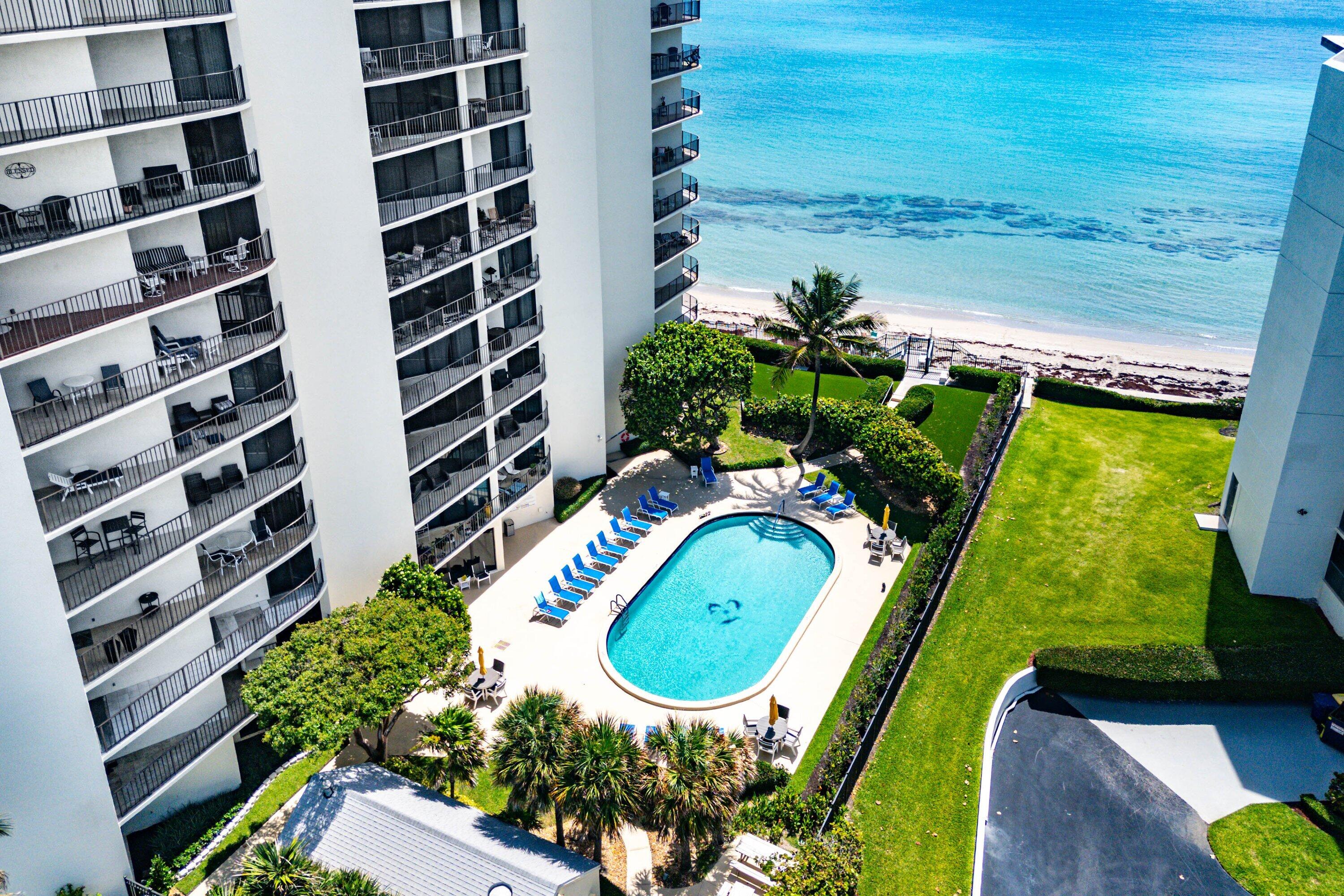 CONNEMARA CONDO - Residential
