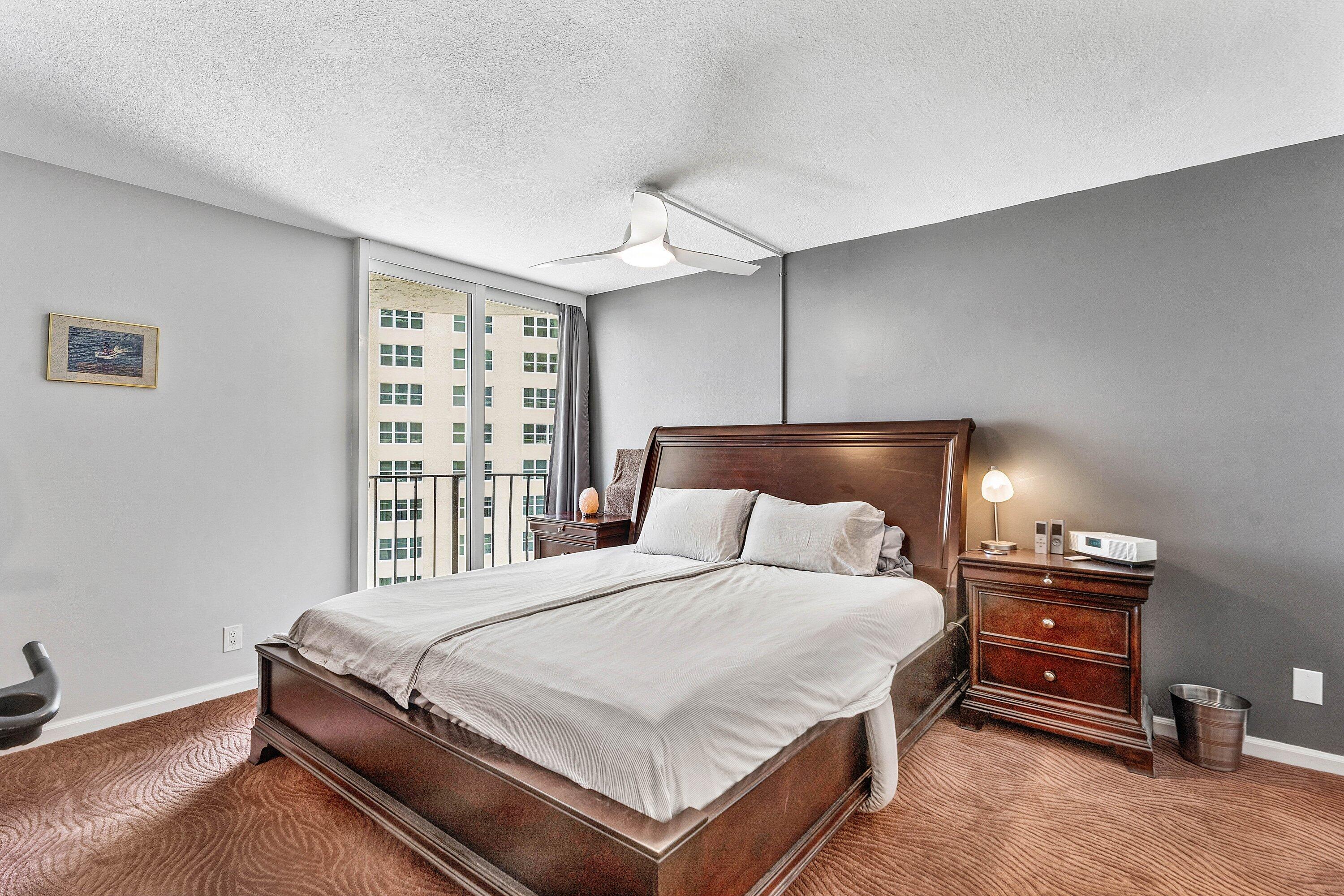 CONNEMARA CONDO - Residential