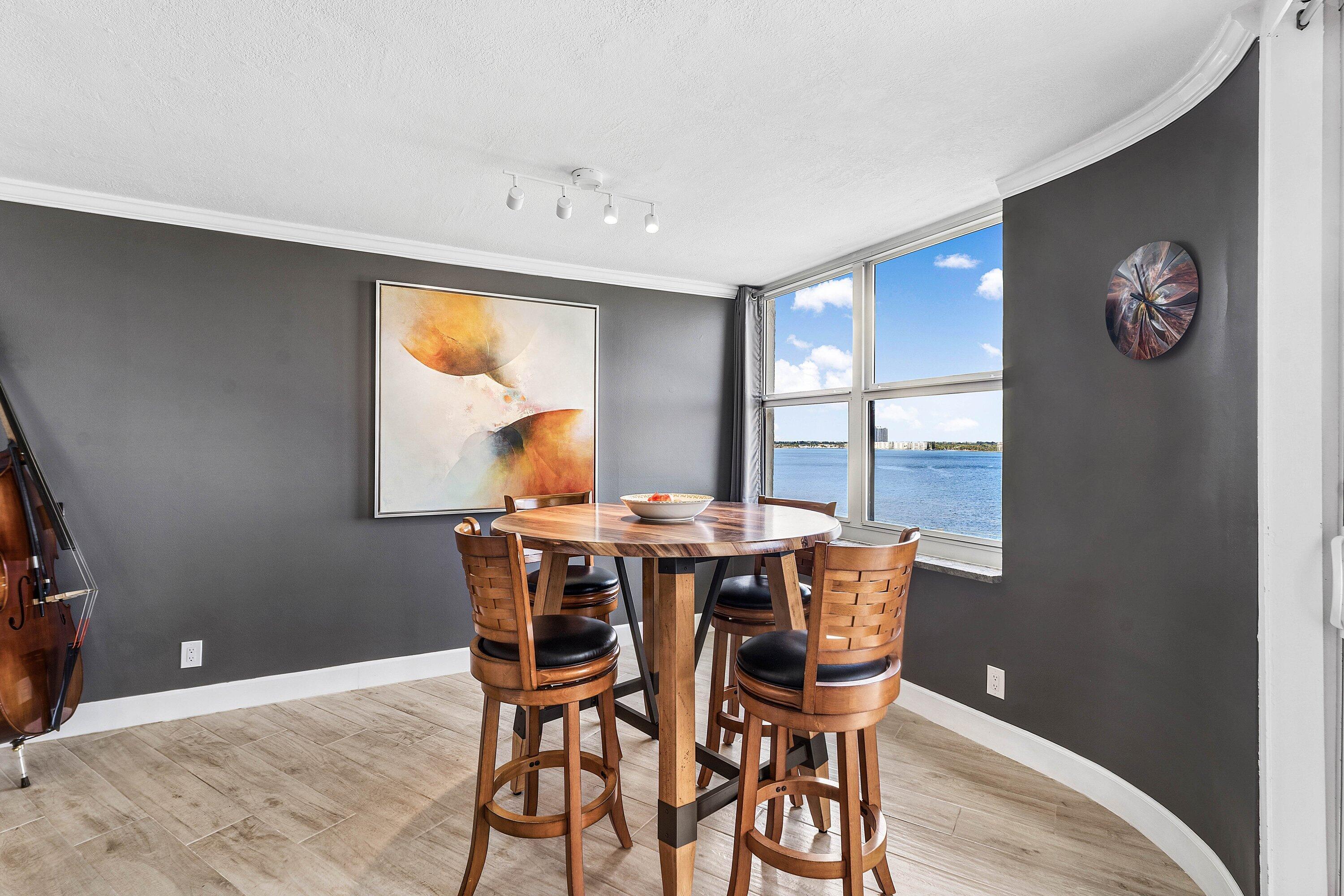 CONNEMARA CONDO - Residential