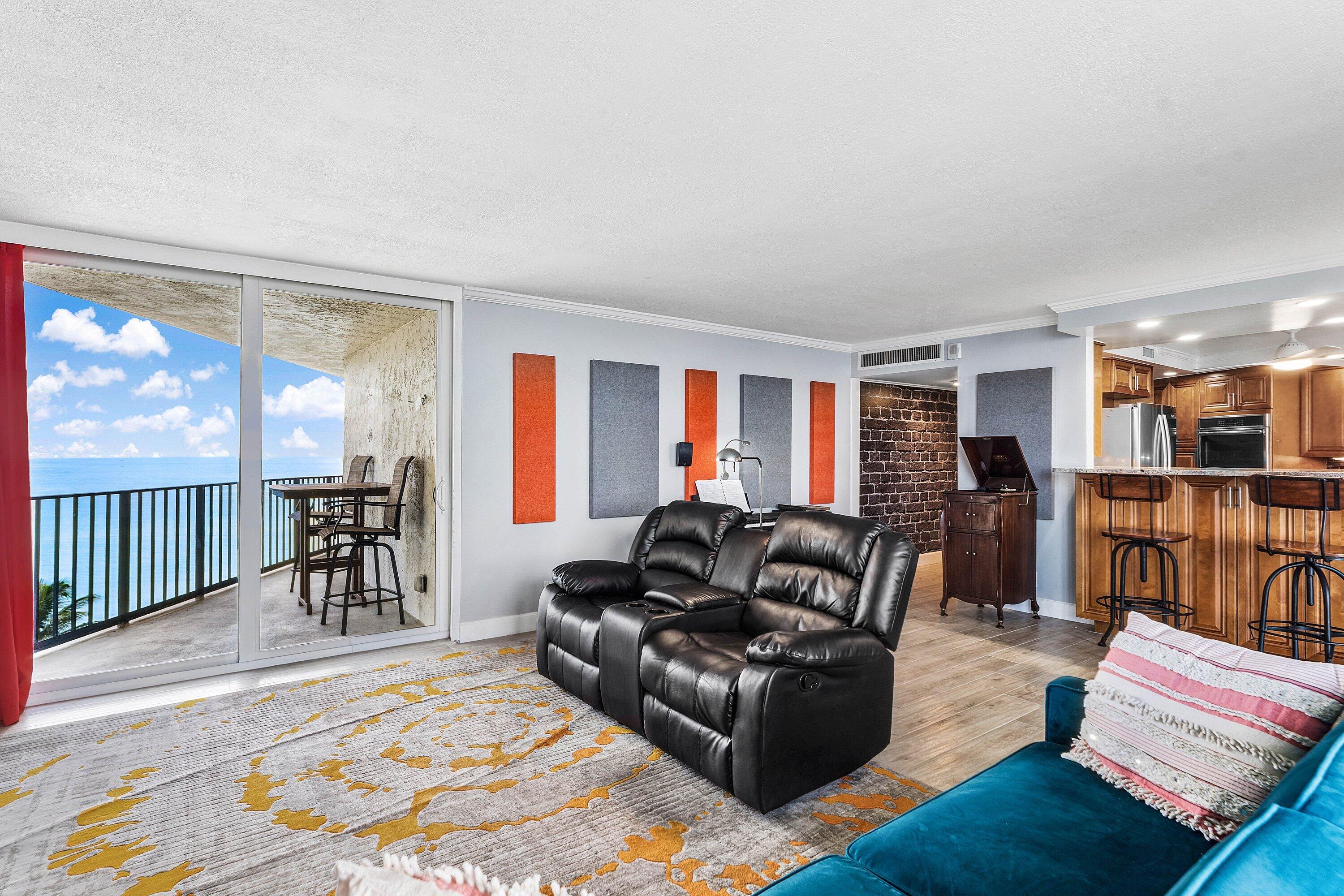 CONNEMARA CONDO - Residential