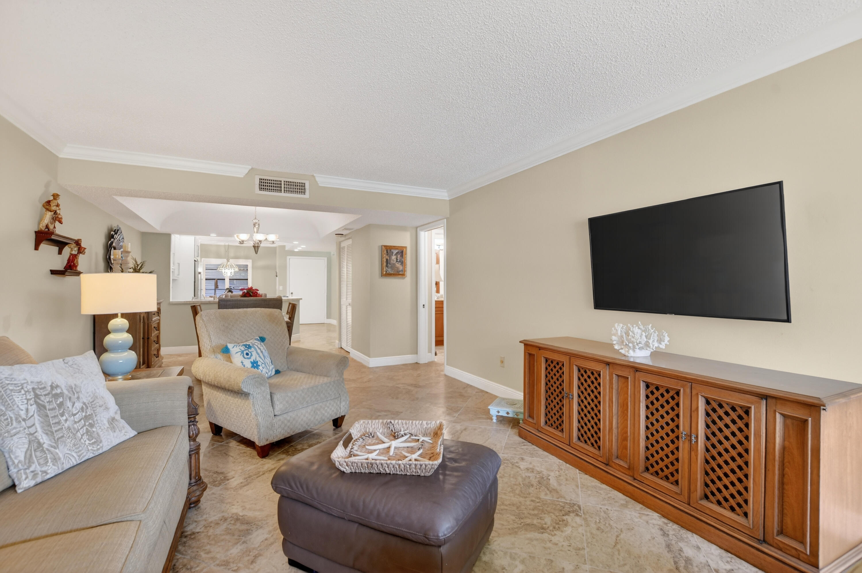 Pines of Boca Barwood COND I & II - Residential Lease
