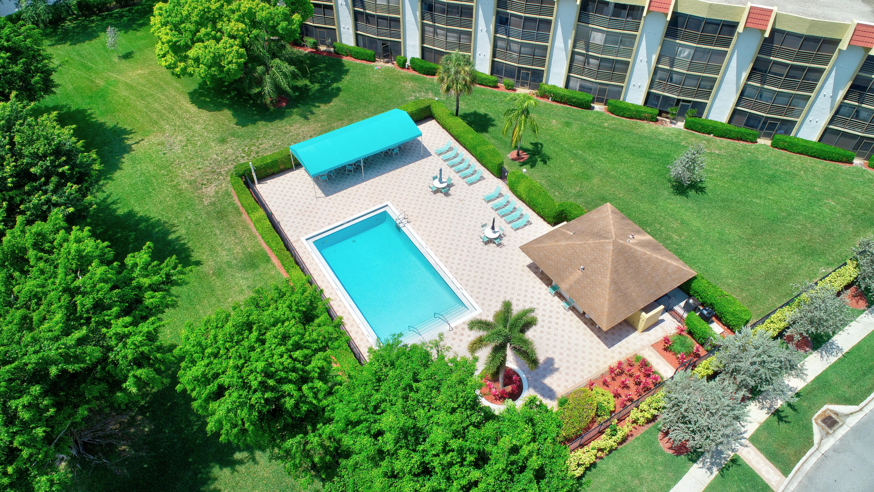 Pines of Boca Barwood COND I & II - Residential Lease