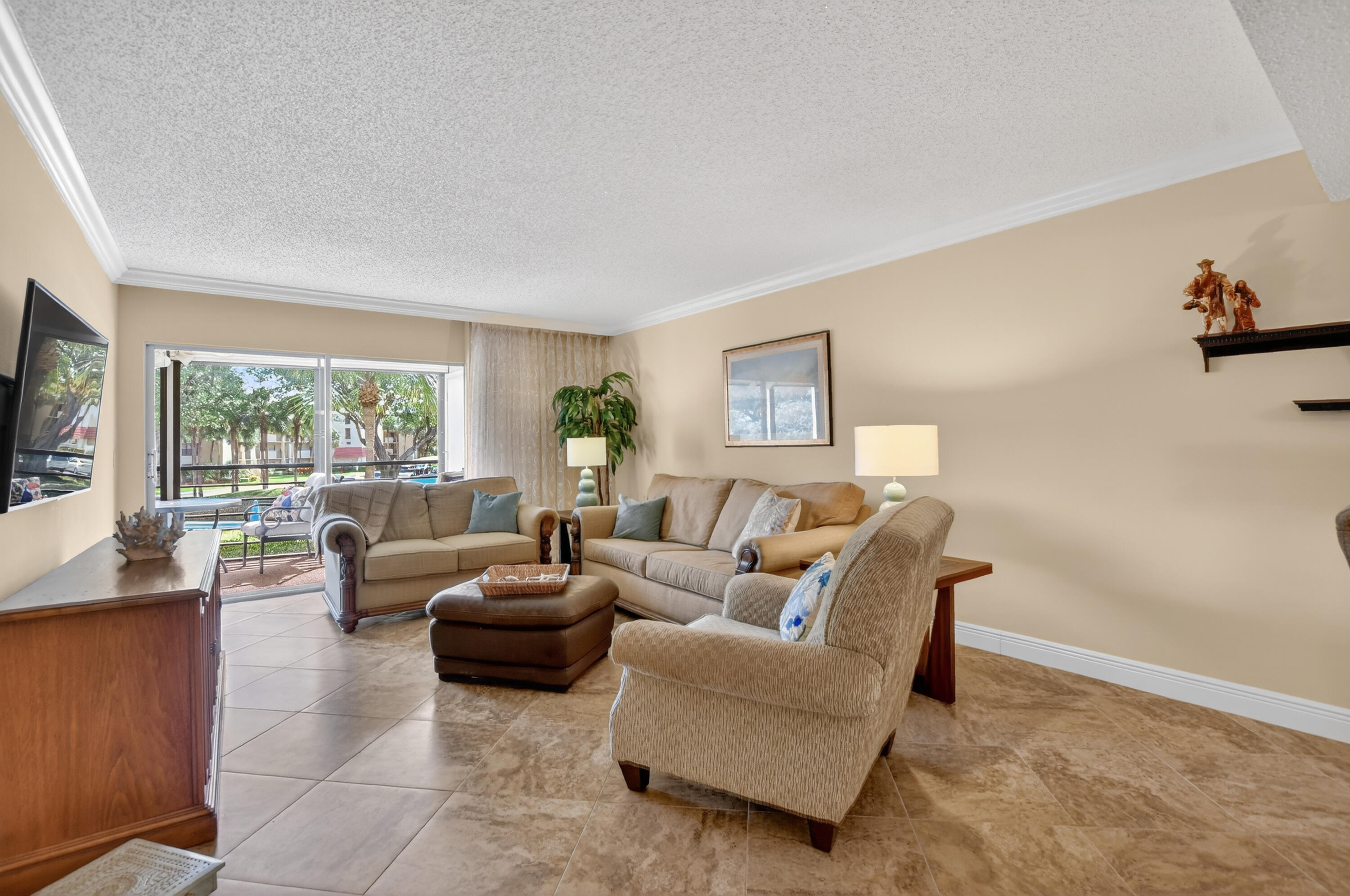 Pines of Boca Barwood COND I & II - Residential Lease