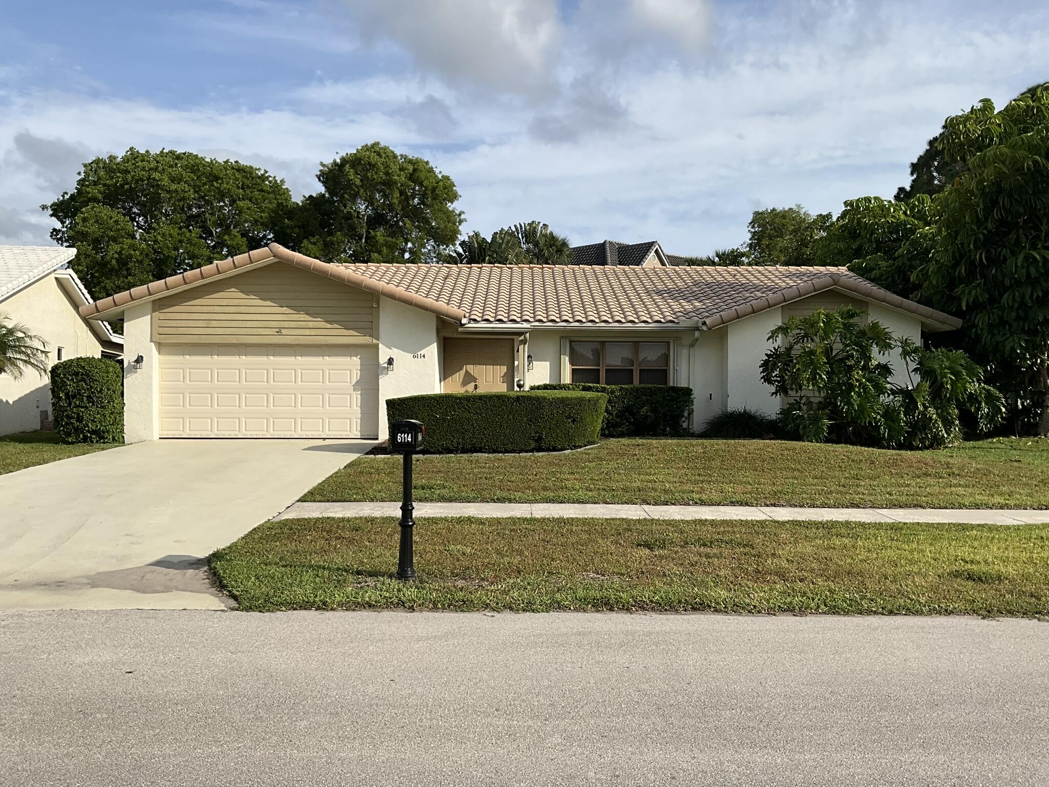 TOLEDO PARK HOMES SEC 2 - Residential