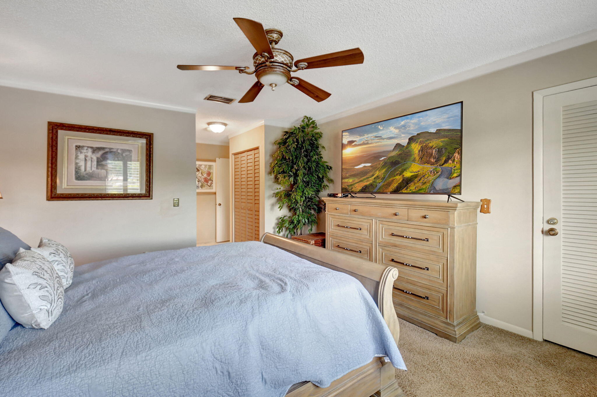 FAIRWAYS OF BOCA LAGO CONDO - Residential