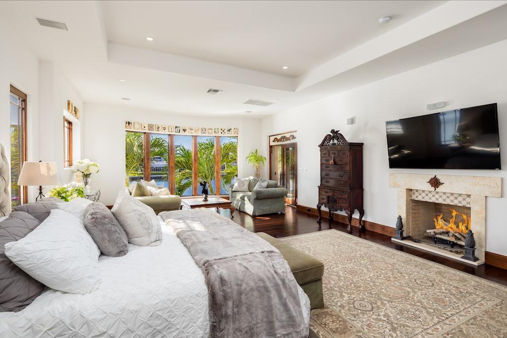 DEL HARBOUR - Residential