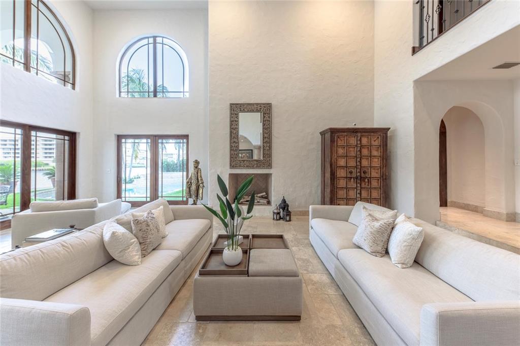 DEL HARBOUR - Residential