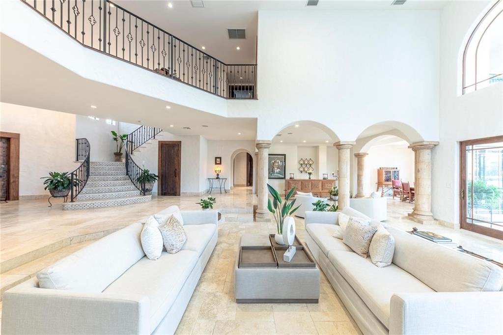 DEL HARBOUR - Residential