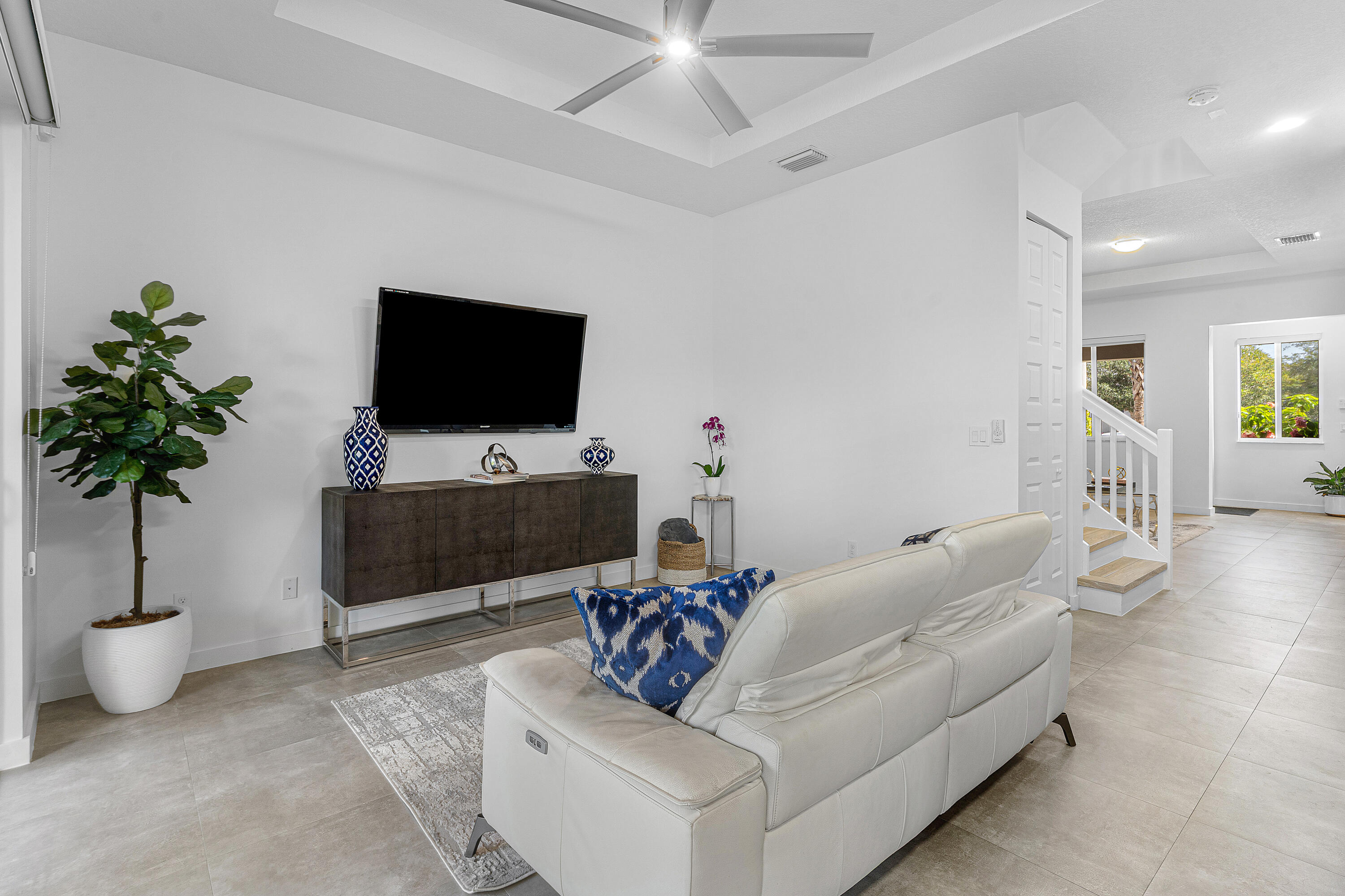 PIONEER ESTATES - Residential