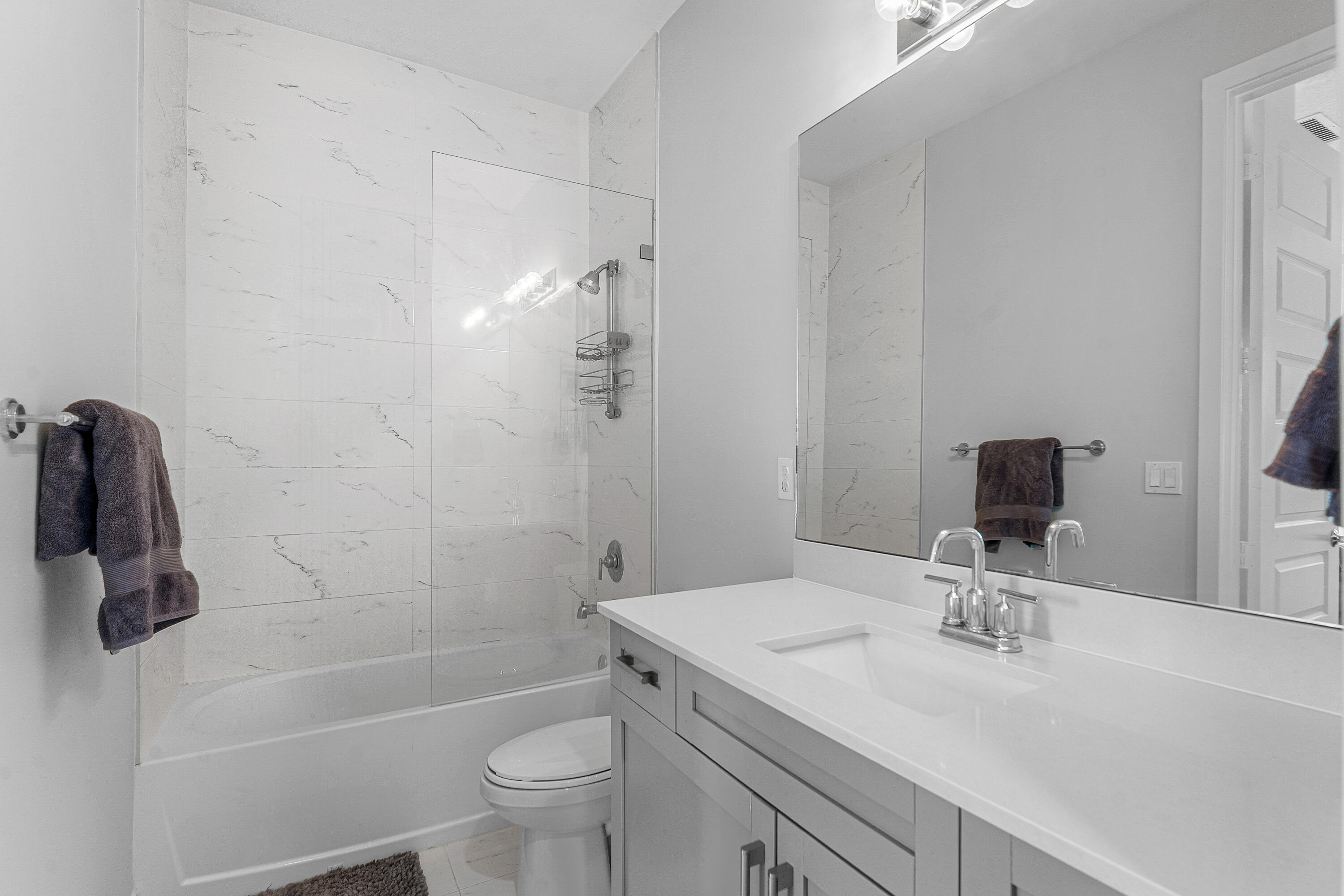 PIONEER ESTATES - Residential