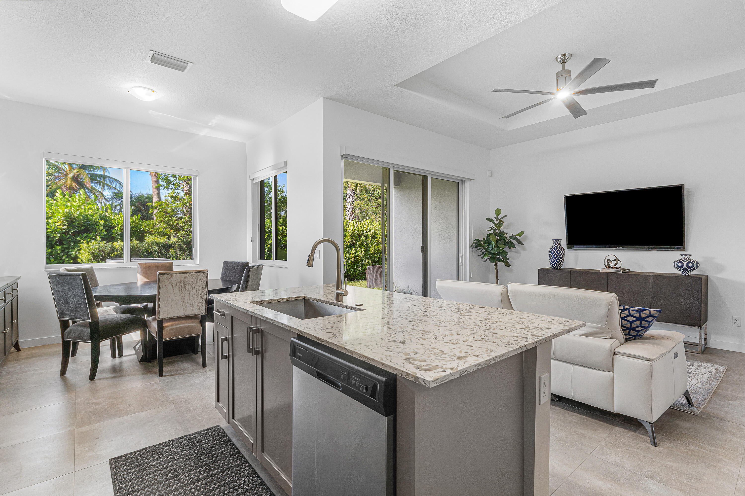 PIONEER ESTATES - Residential