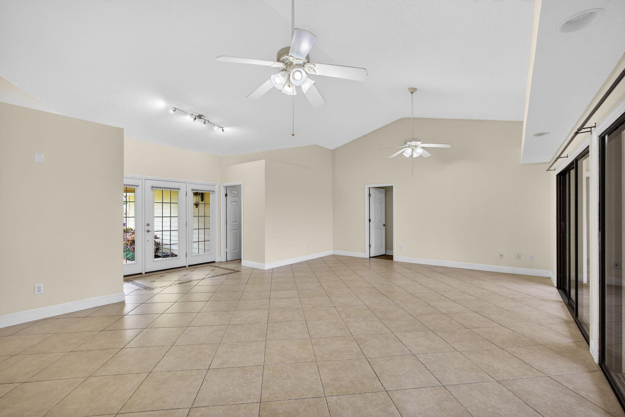 JUPITER NARROWS - Residential
