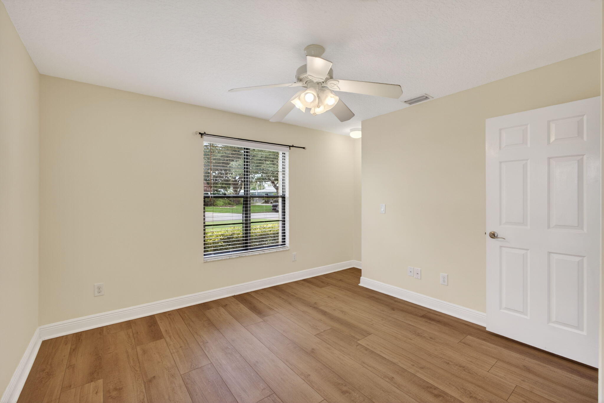 JUPITER NARROWS - Residential
