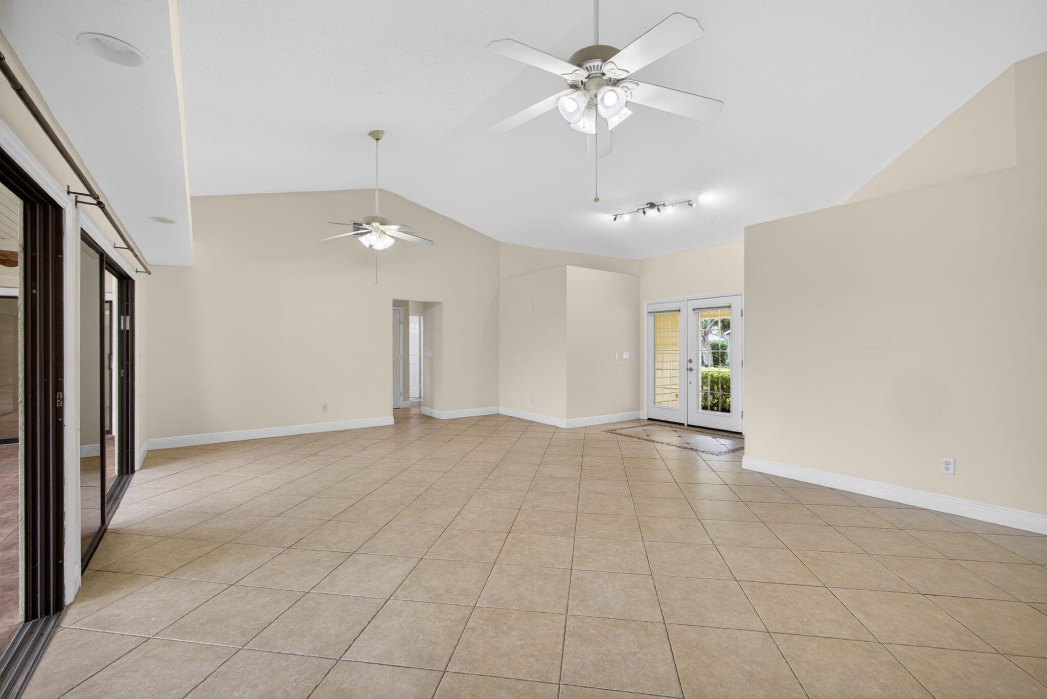 JUPITER NARROWS - Residential