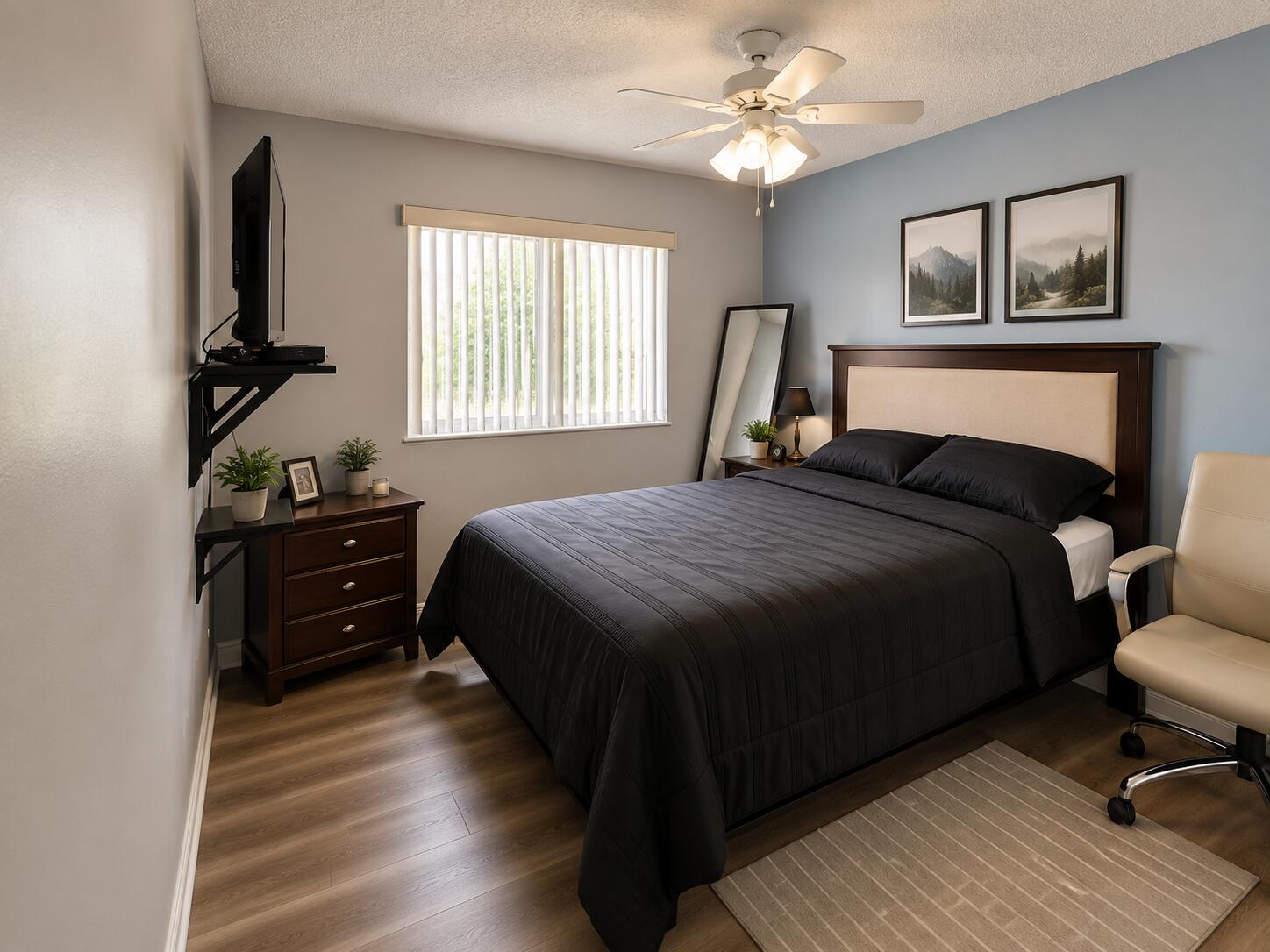 TOWNHOMES OF ORIOLE II - Residential