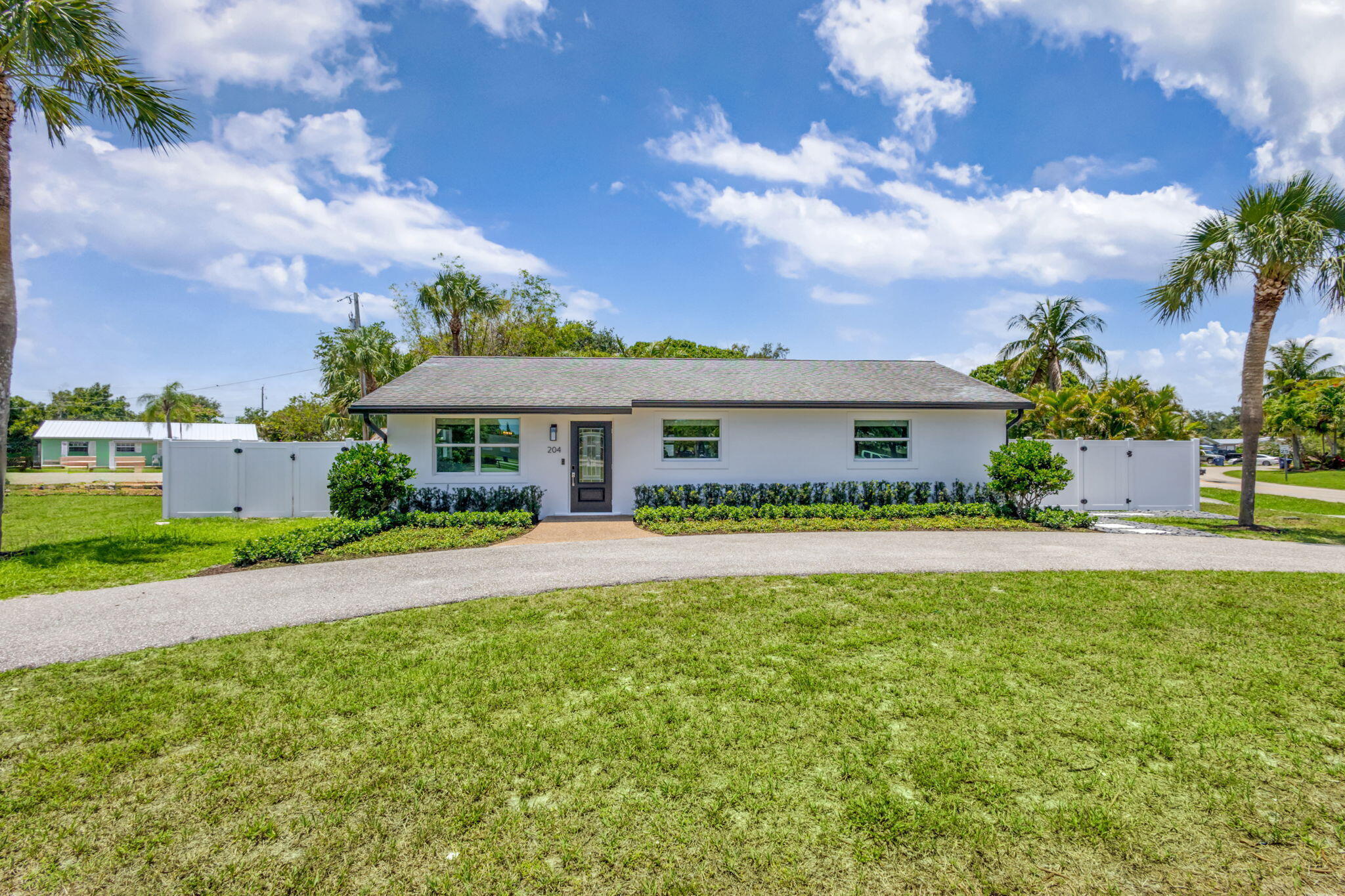 EASTVIEW MANOR - Residential Lease