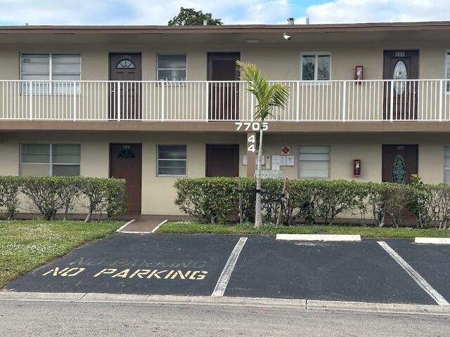 MOST DESIRABLE UNIT. FIRST FLOOR TWO BEDROOM, TWO BATH ACROSS FROM THE CLUBHOUSE AND POOL. MOVE RIGHT INTO THIS SUPER CLEAN CONDO. TILE FLOORS, NEW REFRIGERATOR AND DISHWASHER, SHOWER DOOR, IMPACT WINDOWS, AC 2019, HOT WATER HEATER 2022. CLUBHOUSE OFFERS BILLIARDS, PING PONG, LIBRARY, CARD ROOM, EXERCISE ROOM, FULL KITCHEN, LARGE AUDITORIUM. BEAUTIFUL POOL AREA WITH TWO POOLS. ASSOCIATION STATES 55+, REQUIRES 700+ CREDIT SCORE, $25,000-$30,000 INCOME, SECURITY DEPOSIT, APPLICATION FEE, IN PERSON INTERVIEW, 20% DOWN IF FINANCING. CLOSE TO PUBLIX, BANKS, WALGREENS, RESTAURANTS, THE MALL AND MUCH MORE. SHORT DRIVE TO THE BEACH. LUXURY TOWNHOMES BEING BUILT BEHIND THE COMPLEX.