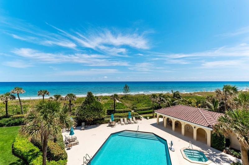 EL CORTIJO CONDO - Residential