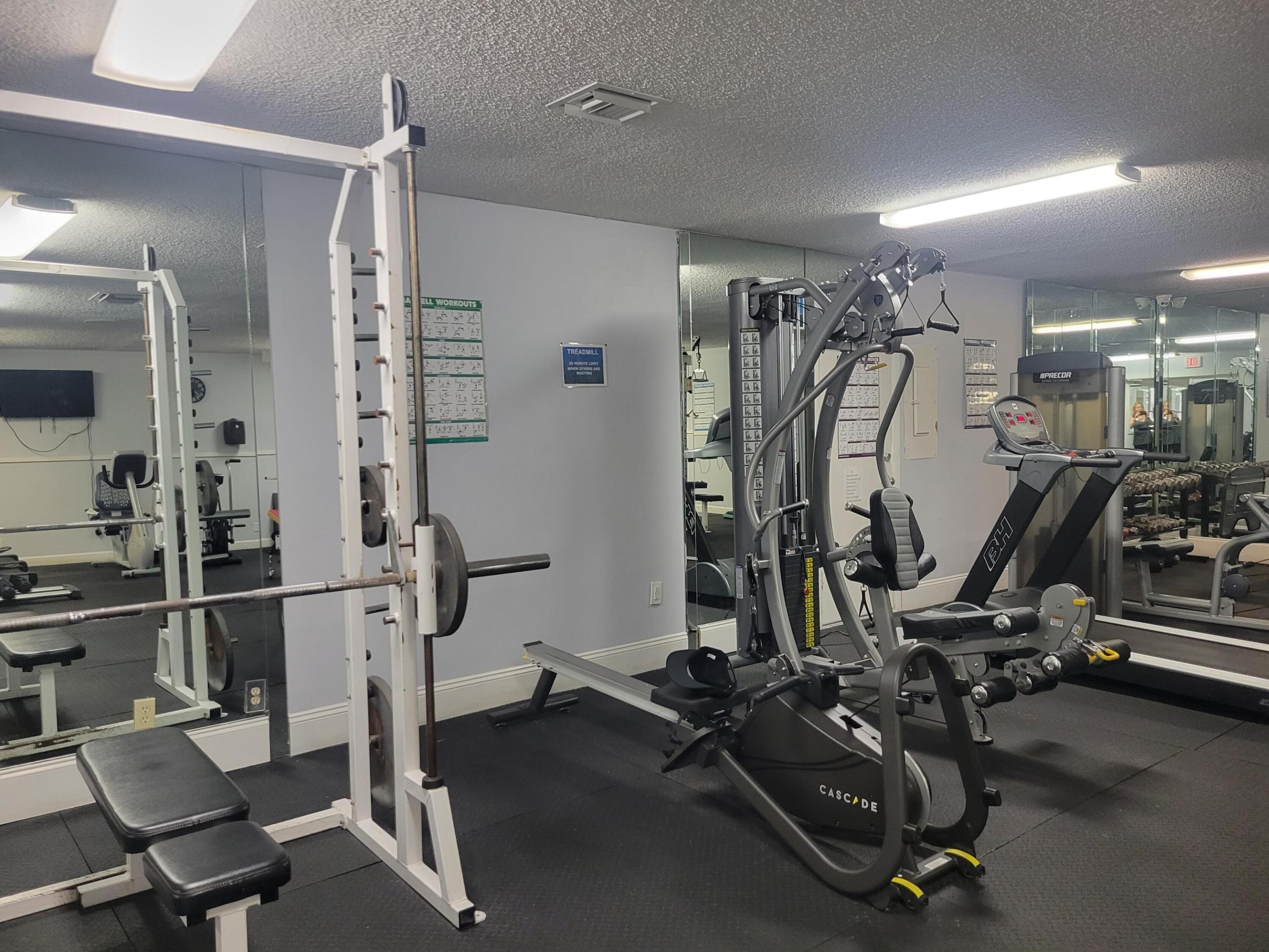 GOLDEN LAKES VILLAGE CONDO 1 THRU 13-A - Residential Lease