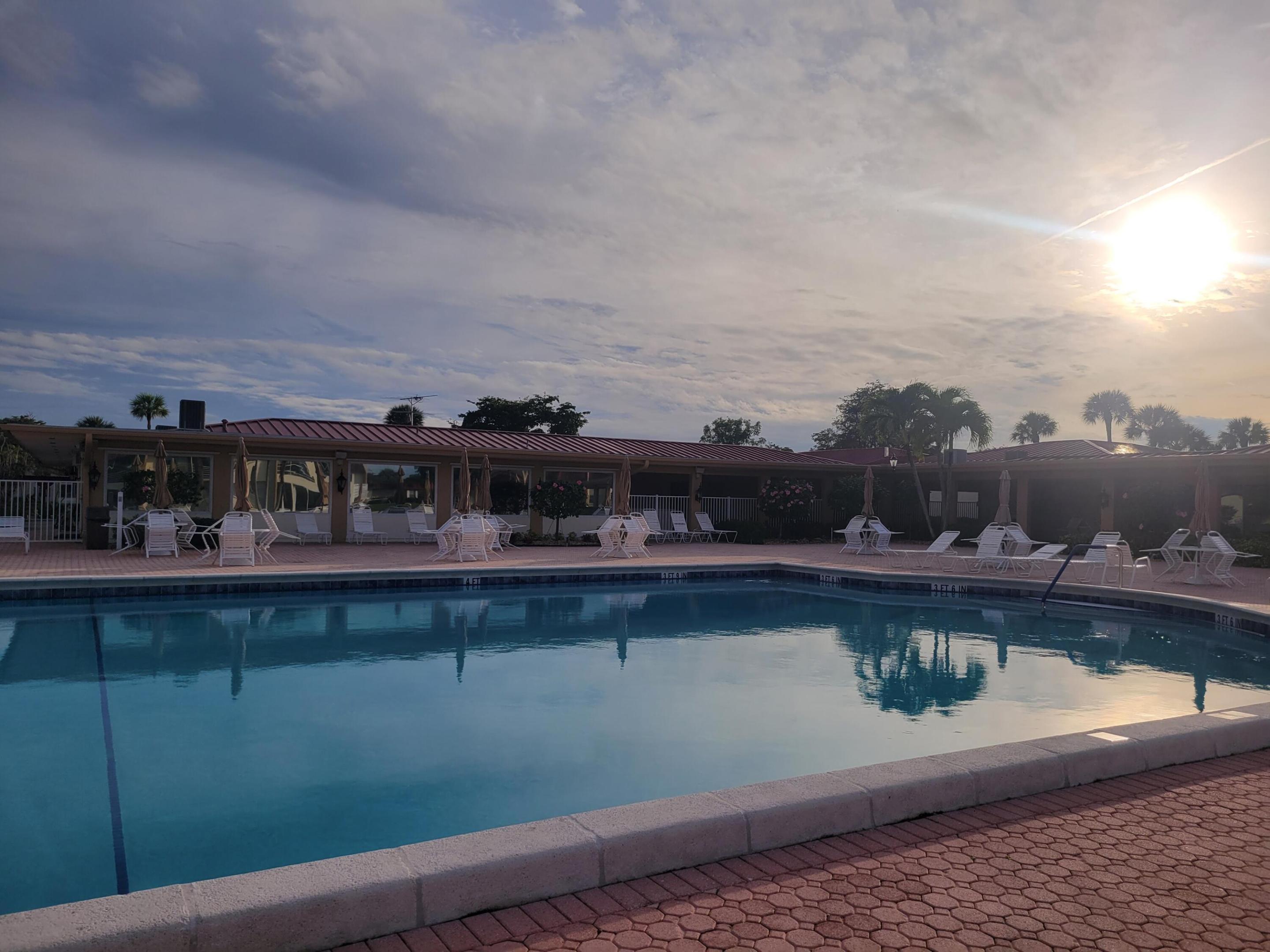 GOLDEN LAKES VILLAGE CONDO 1 THRU 13-A - Residential Lease