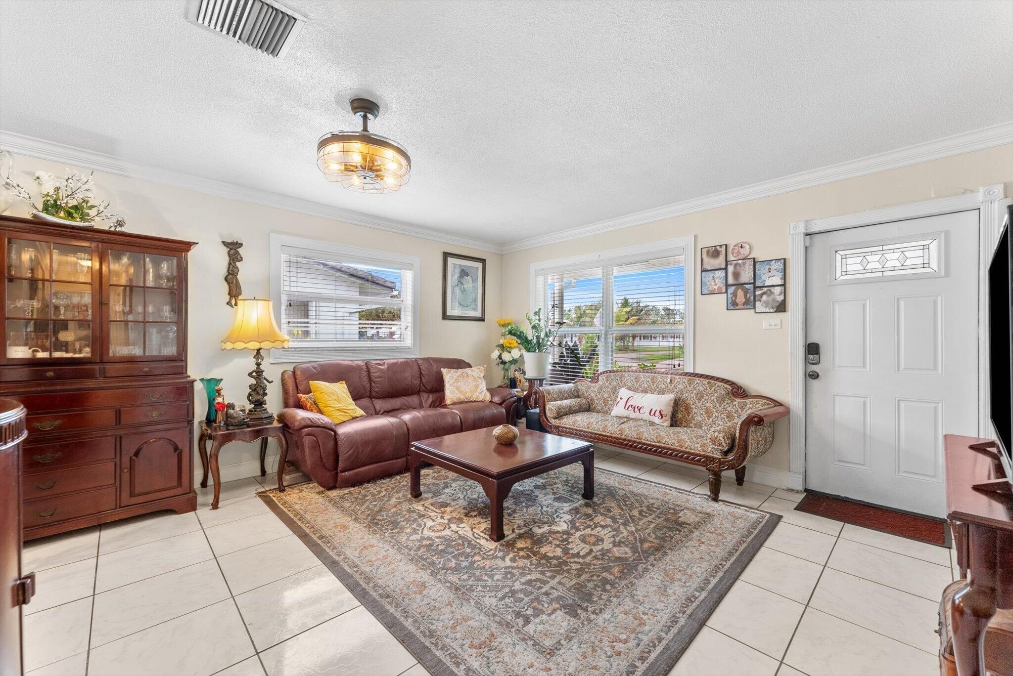 MAINLANDS OF TAMARAC LAKES - Residential