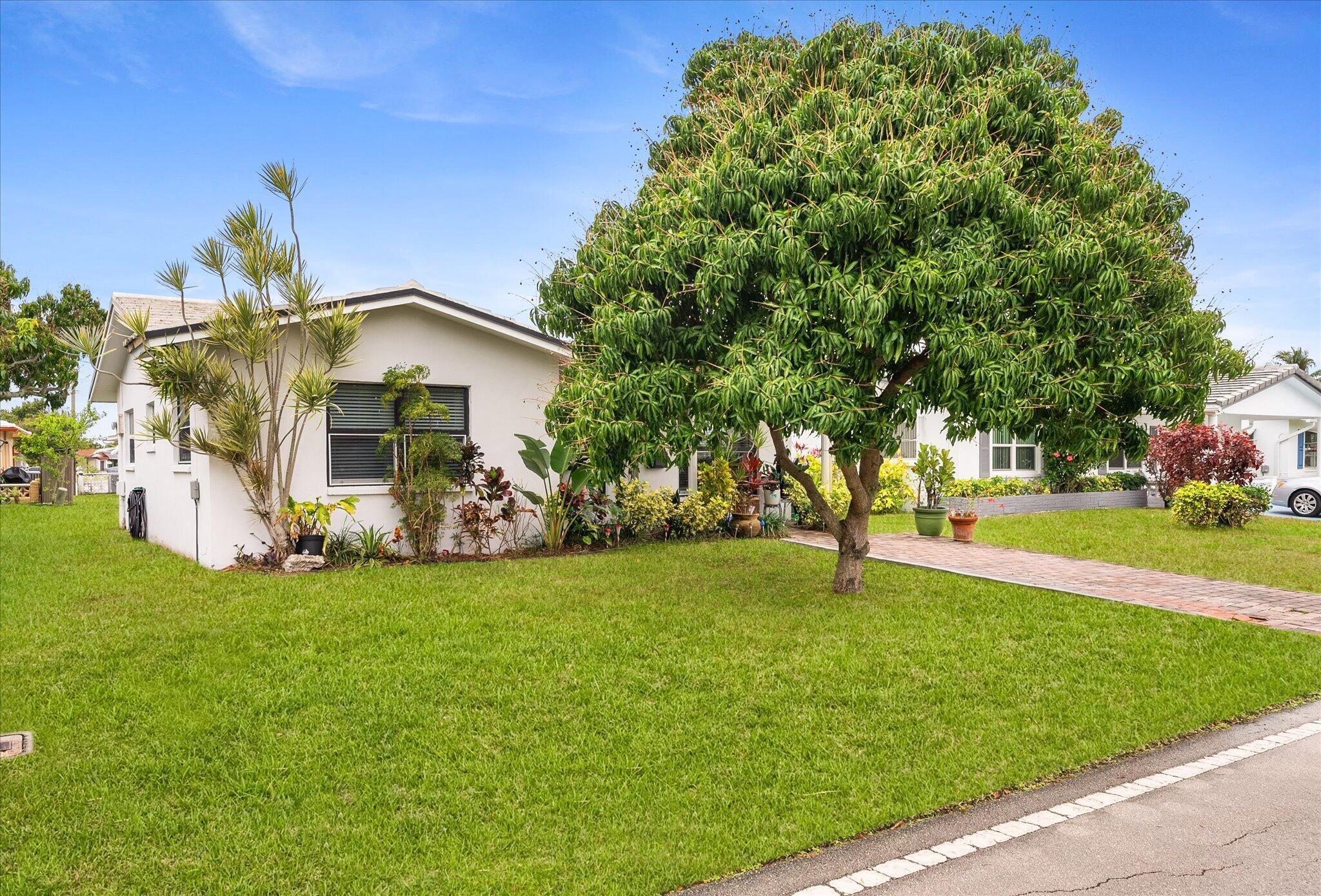 MAINLANDS OF TAMARAC LAKES - Residential