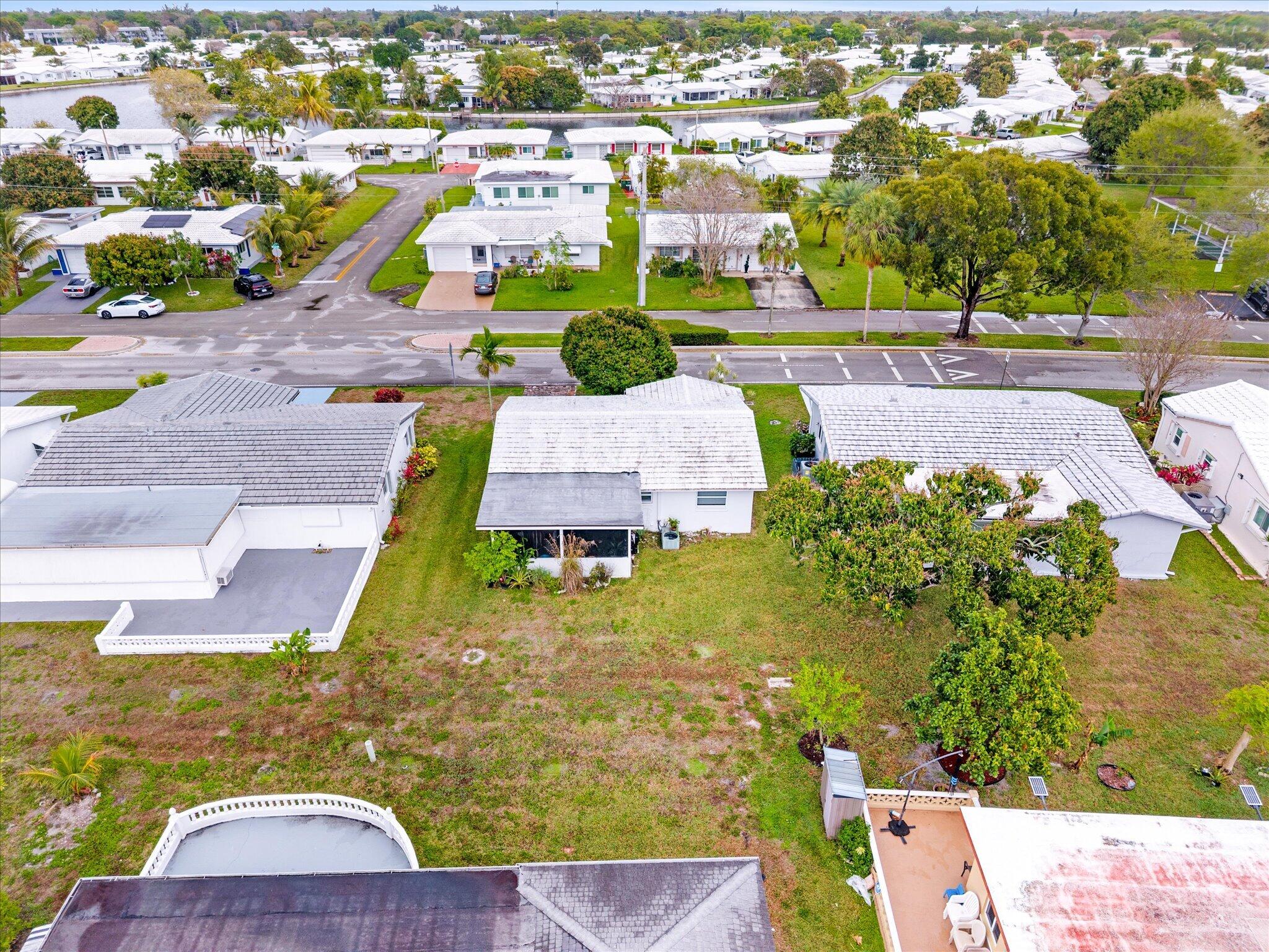 MAINLANDS OF TAMARAC LAKES - Residential