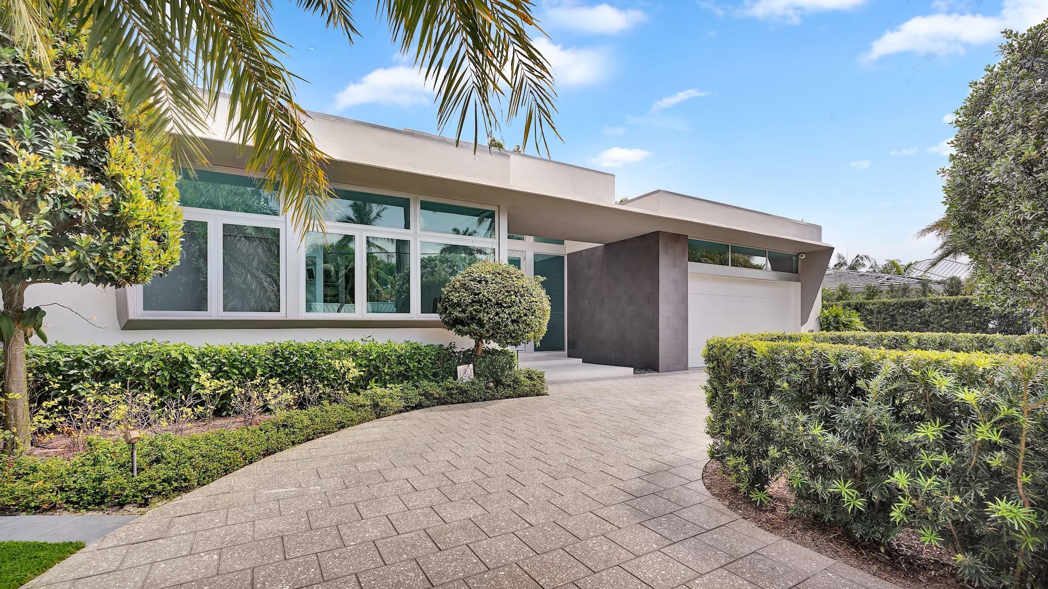 Las Olas Isles - Residential