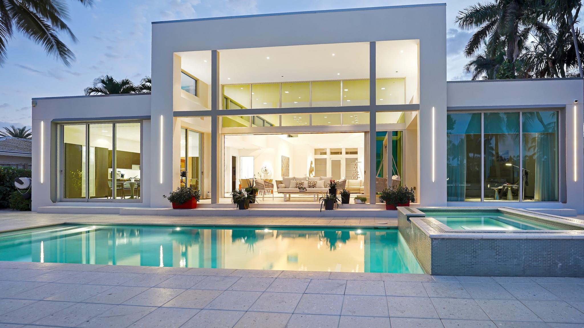 Las Olas Isles - Residential