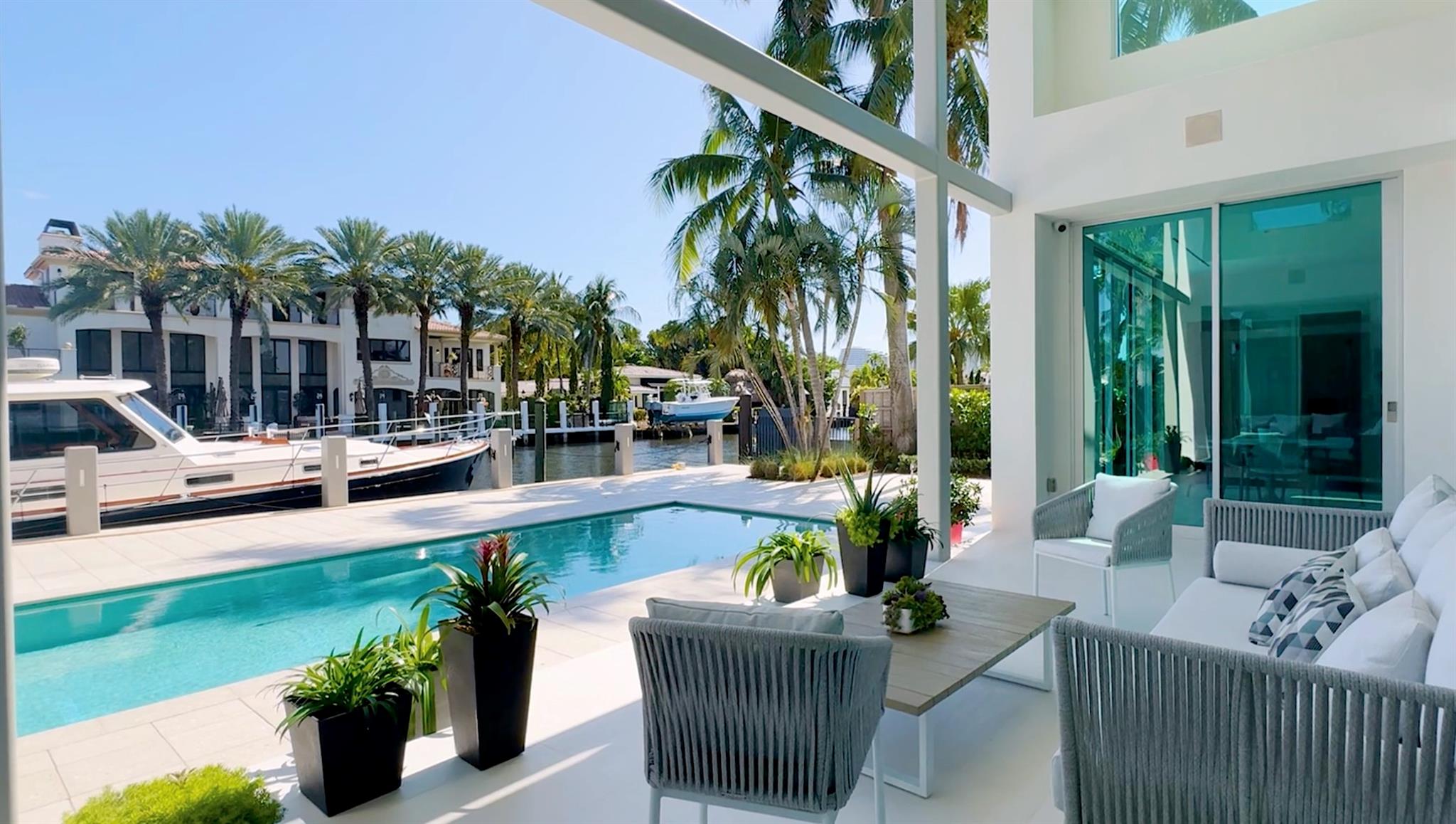 Las Olas Isles - Residential