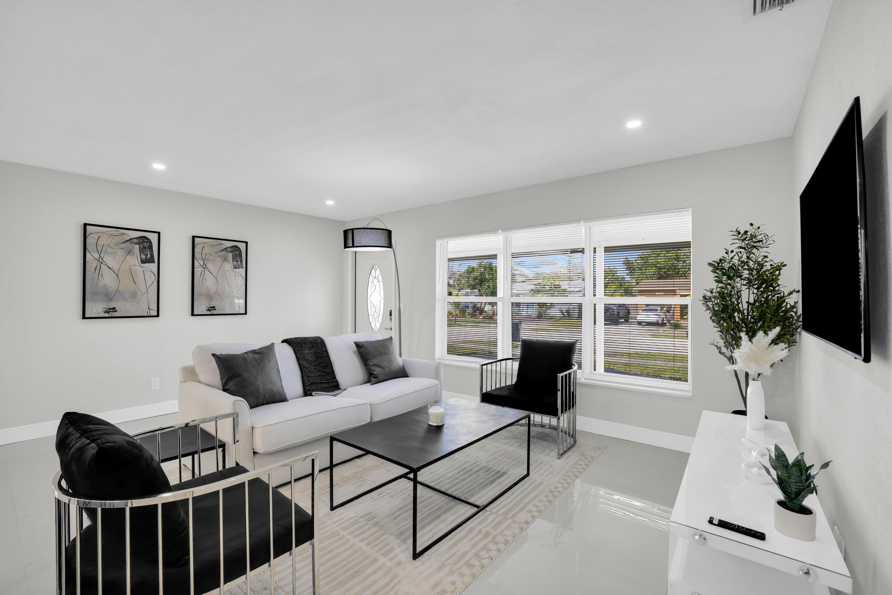 RIVERLAND VILLAGE SEC 1-REPLAT - Residential Lease