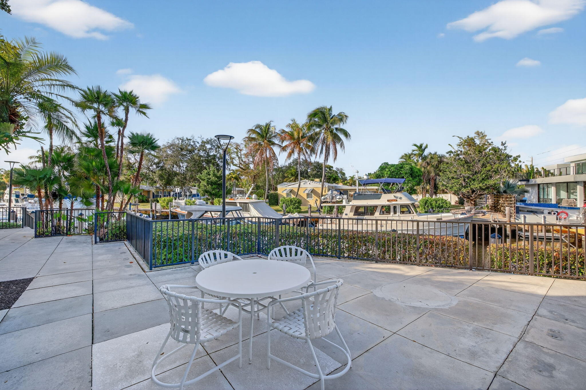 RIVER REACH CONDOMINIUM II - Residential
