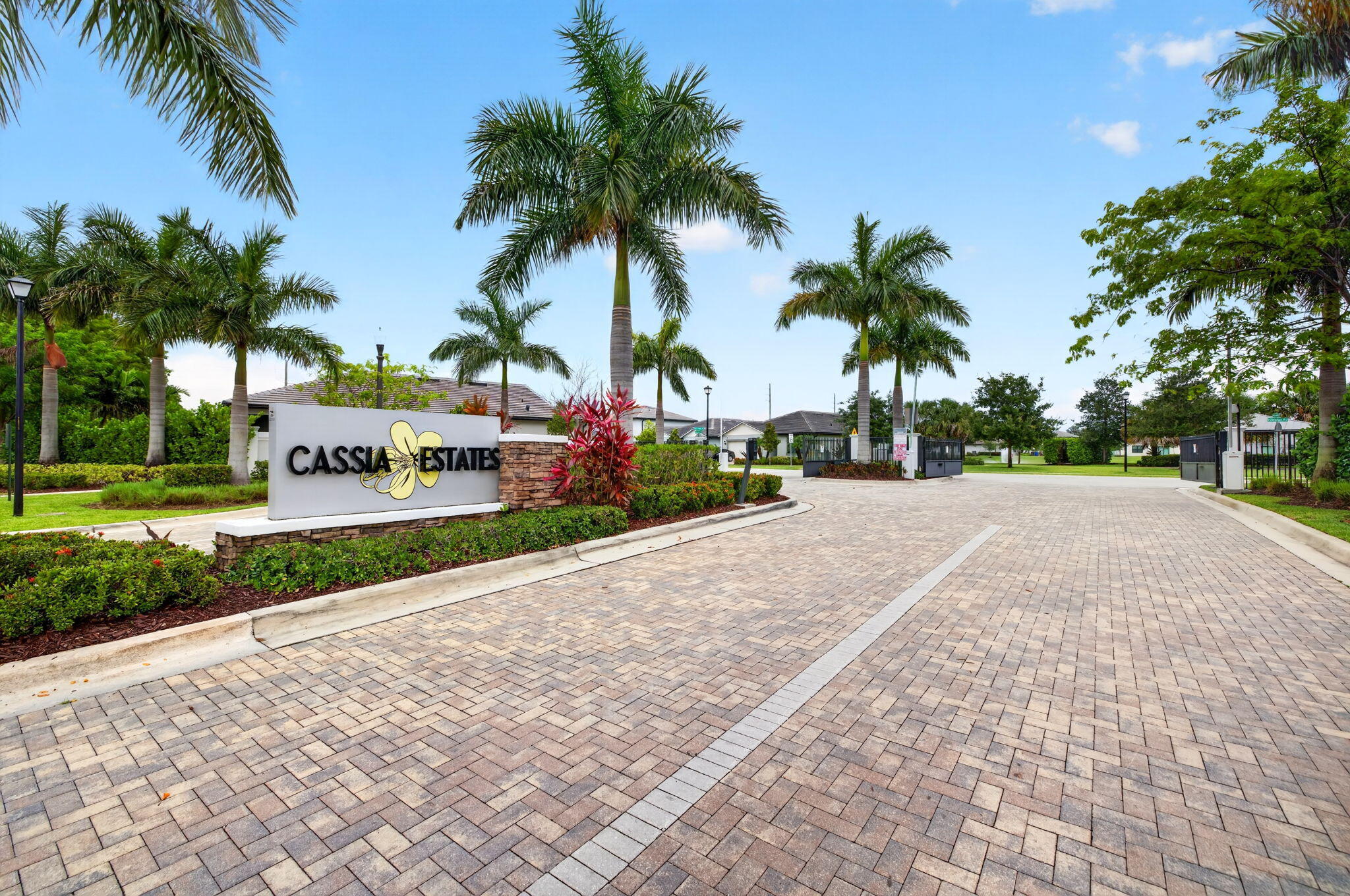 SOMERSET PLAZA - Residential