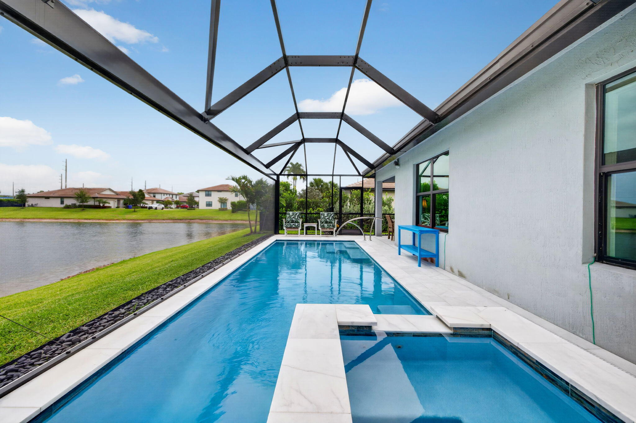 SOMERSET PLAZA - Residential