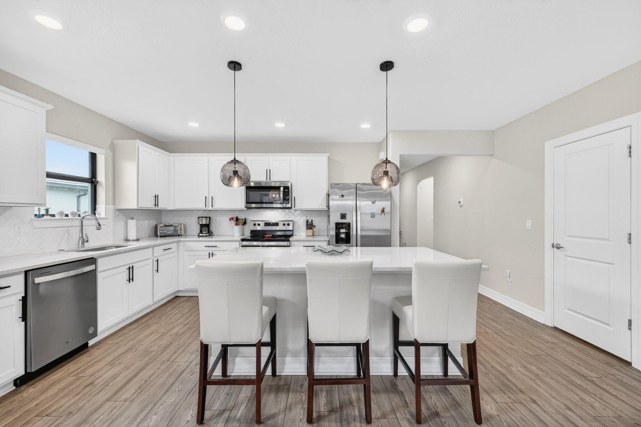 SOMERSET PLAZA - Residential