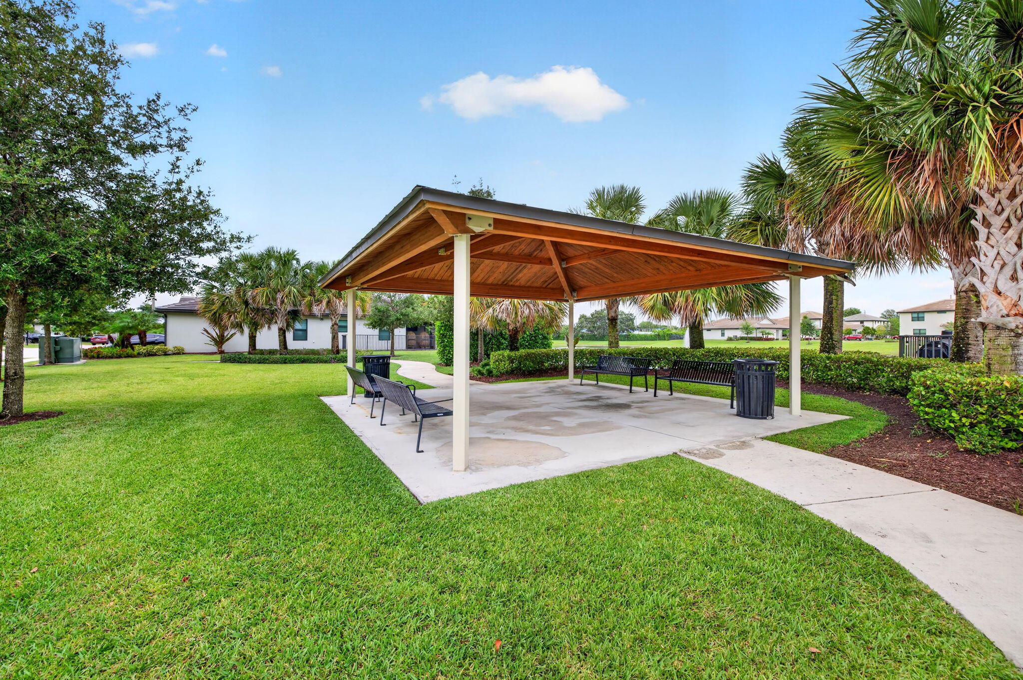 SOMERSET PLAZA - Residential