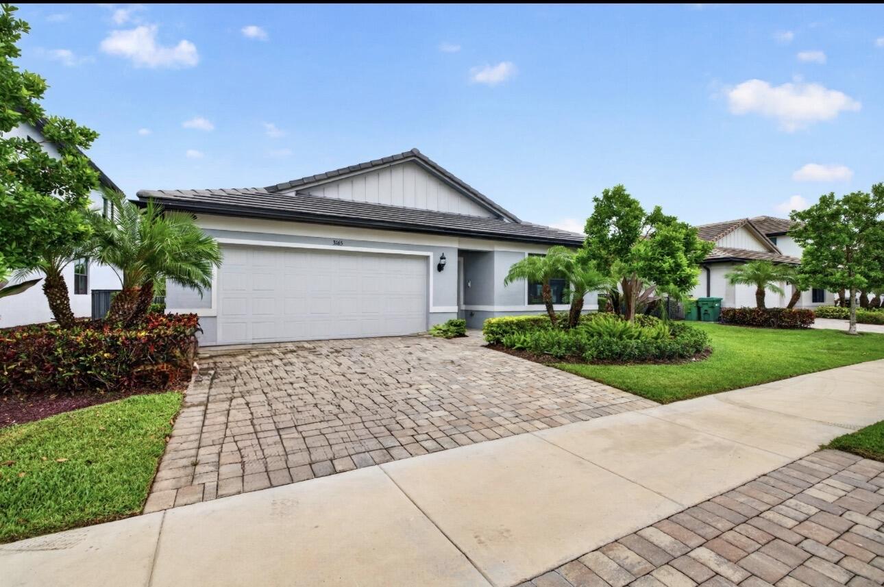 SOMERSET PLAZA - Residential