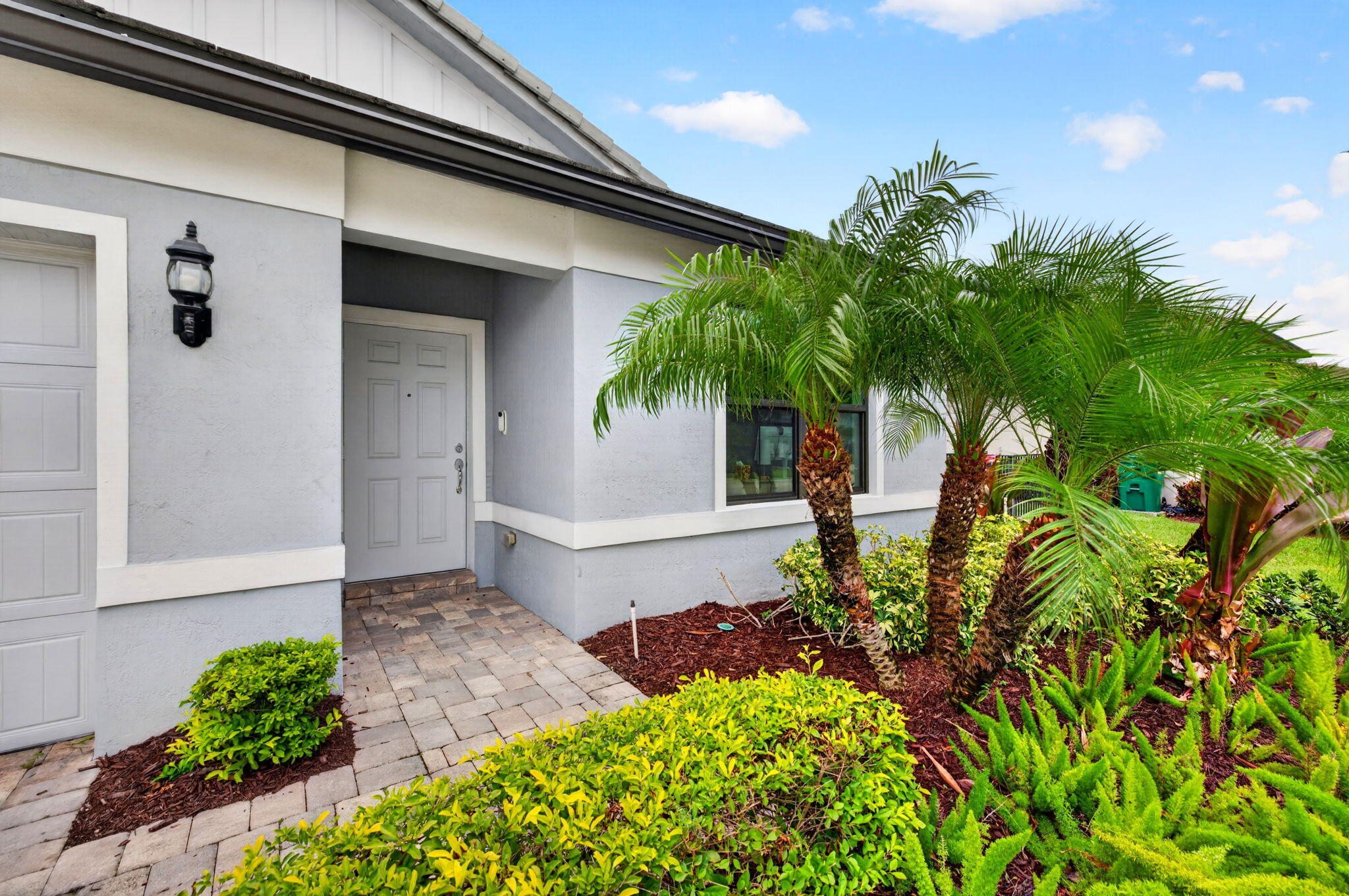 SOMERSET PLAZA - Residential
