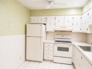 KINGS POINT FLANDERS CONDOS - Residential