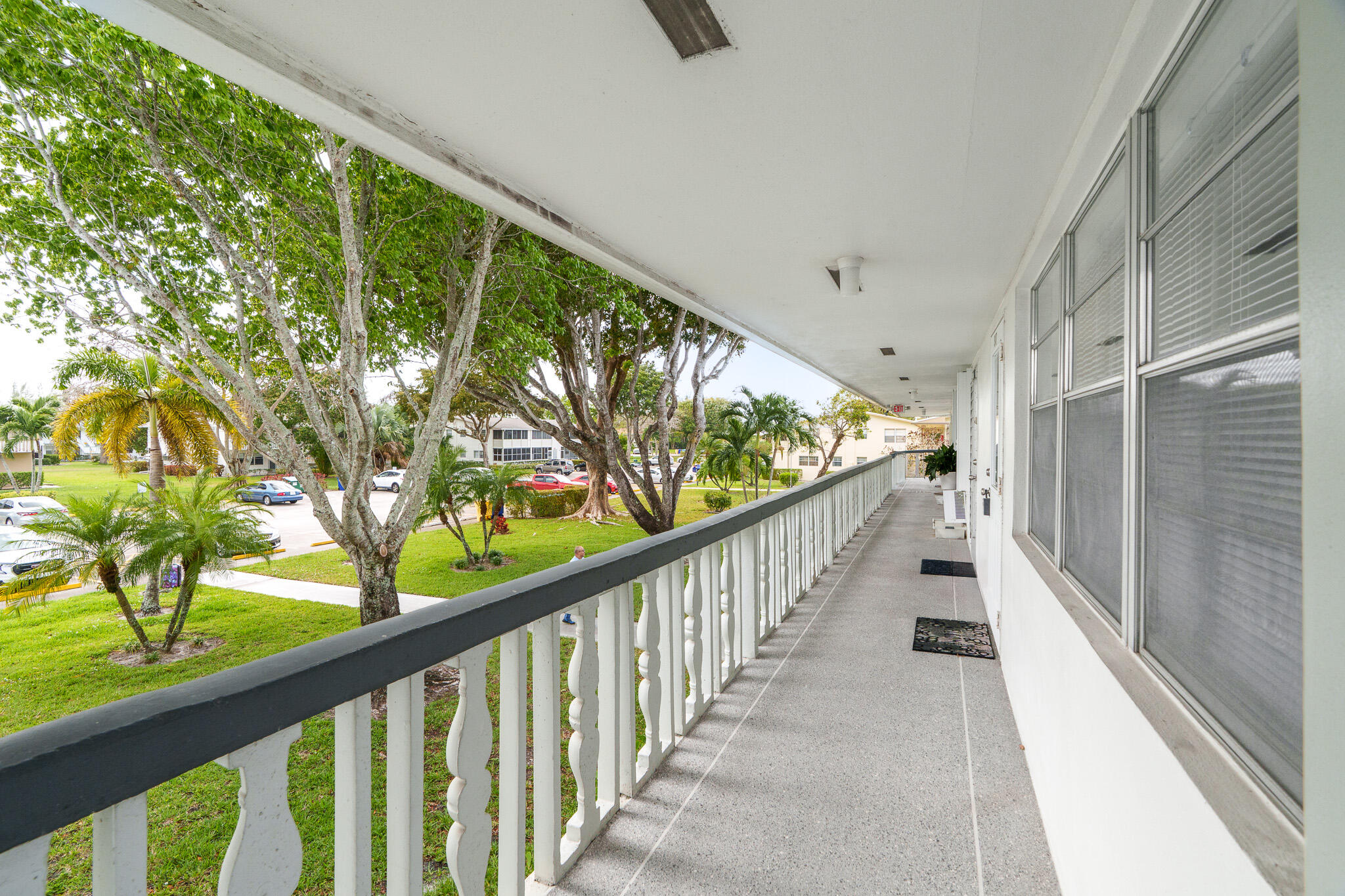 WINDSOR CONDOS - Residential Lease