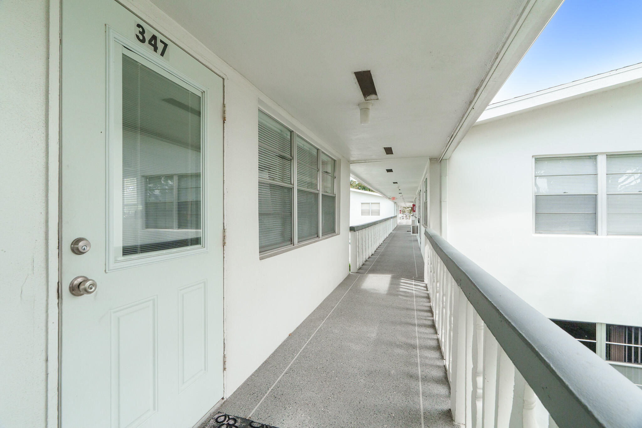 WINDSOR CONDOS - Residential Lease