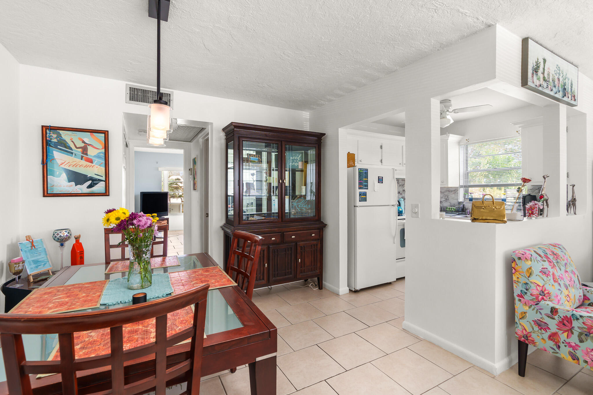 WINDSOR CONDOS - Residential Lease