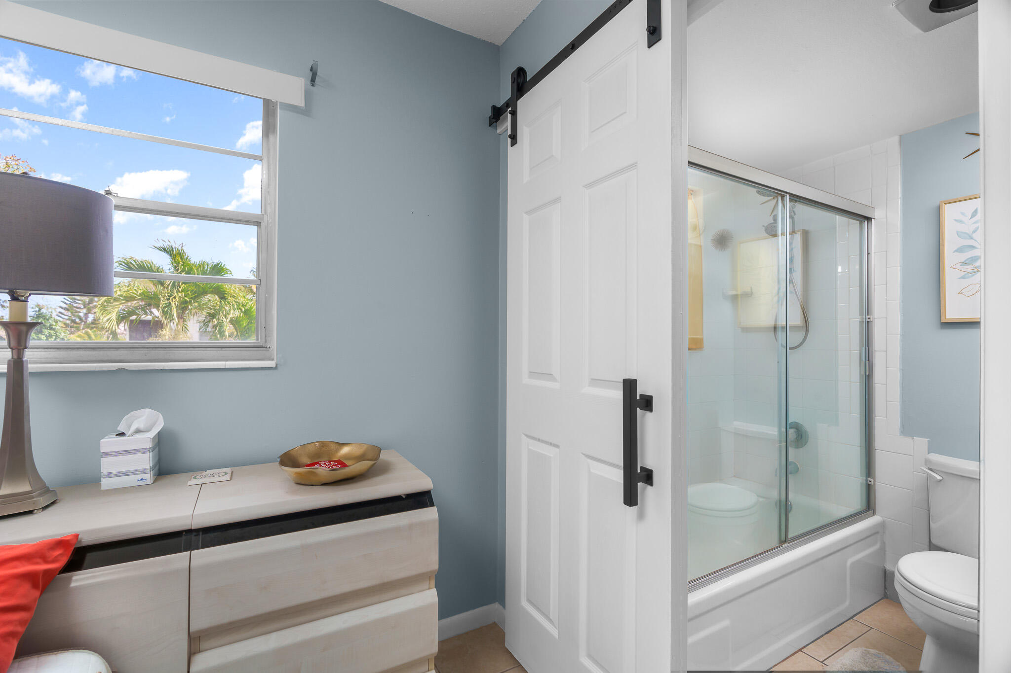 WINDSOR CONDOS - Residential Lease